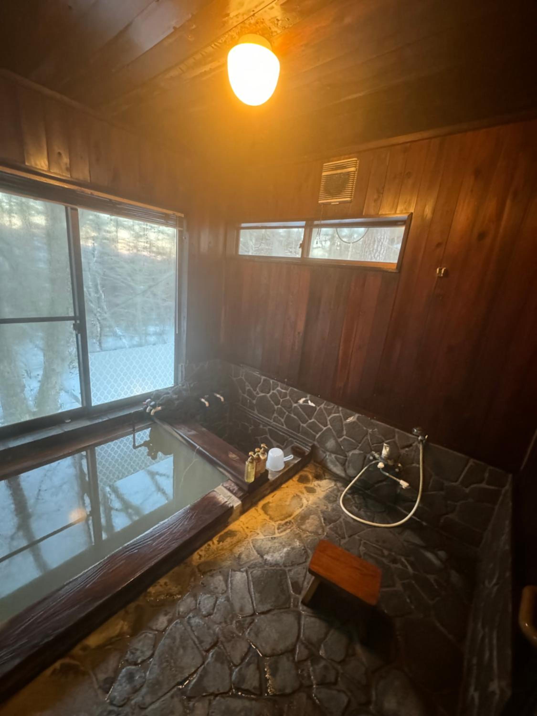 源泉掛け流し付き貸切別荘-Authentic private home with Private Kusatsu Onsen - THE HIDEOUT VILLA KUSATSU- view 3