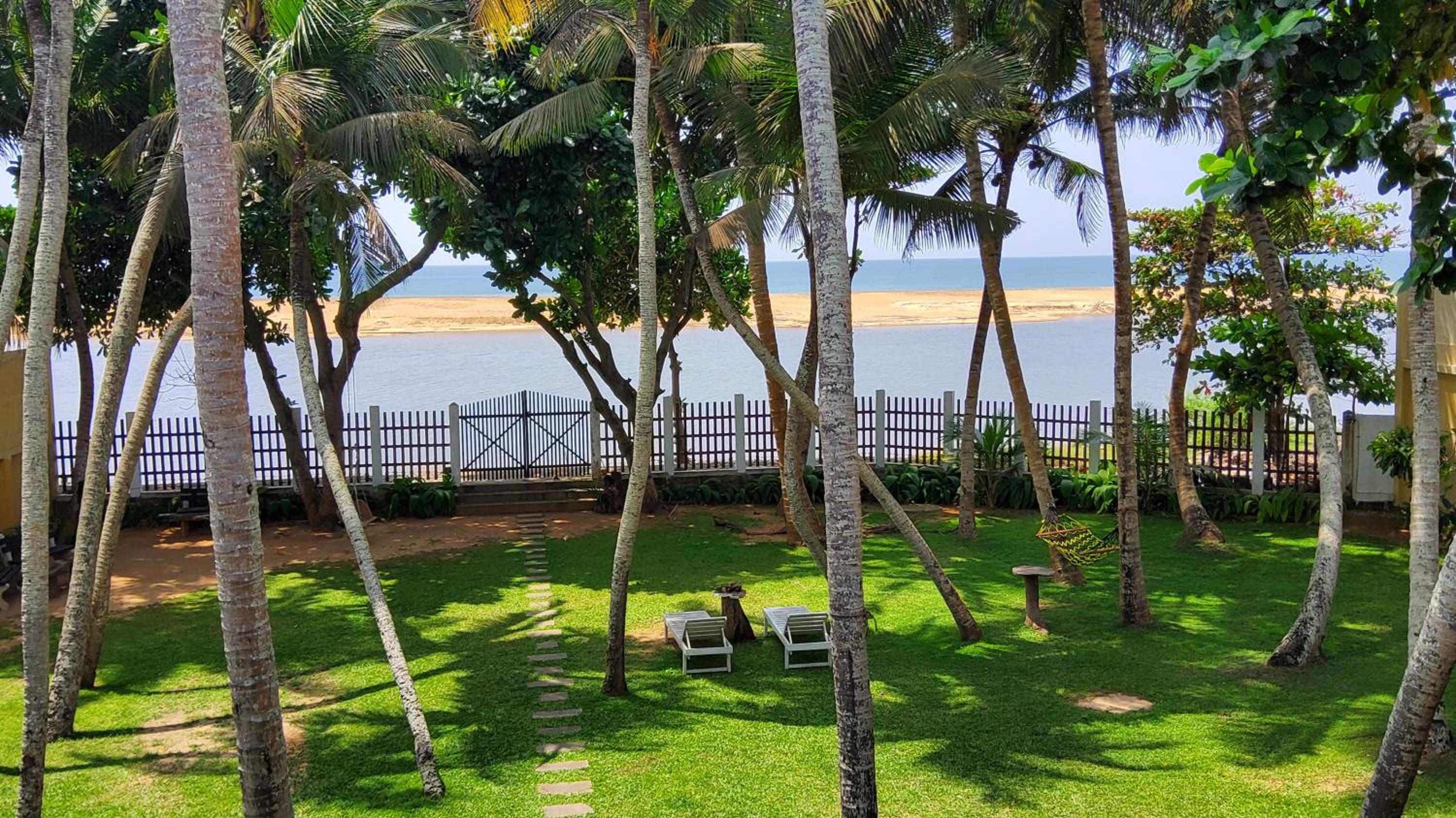Villa Inlet Galle view 5