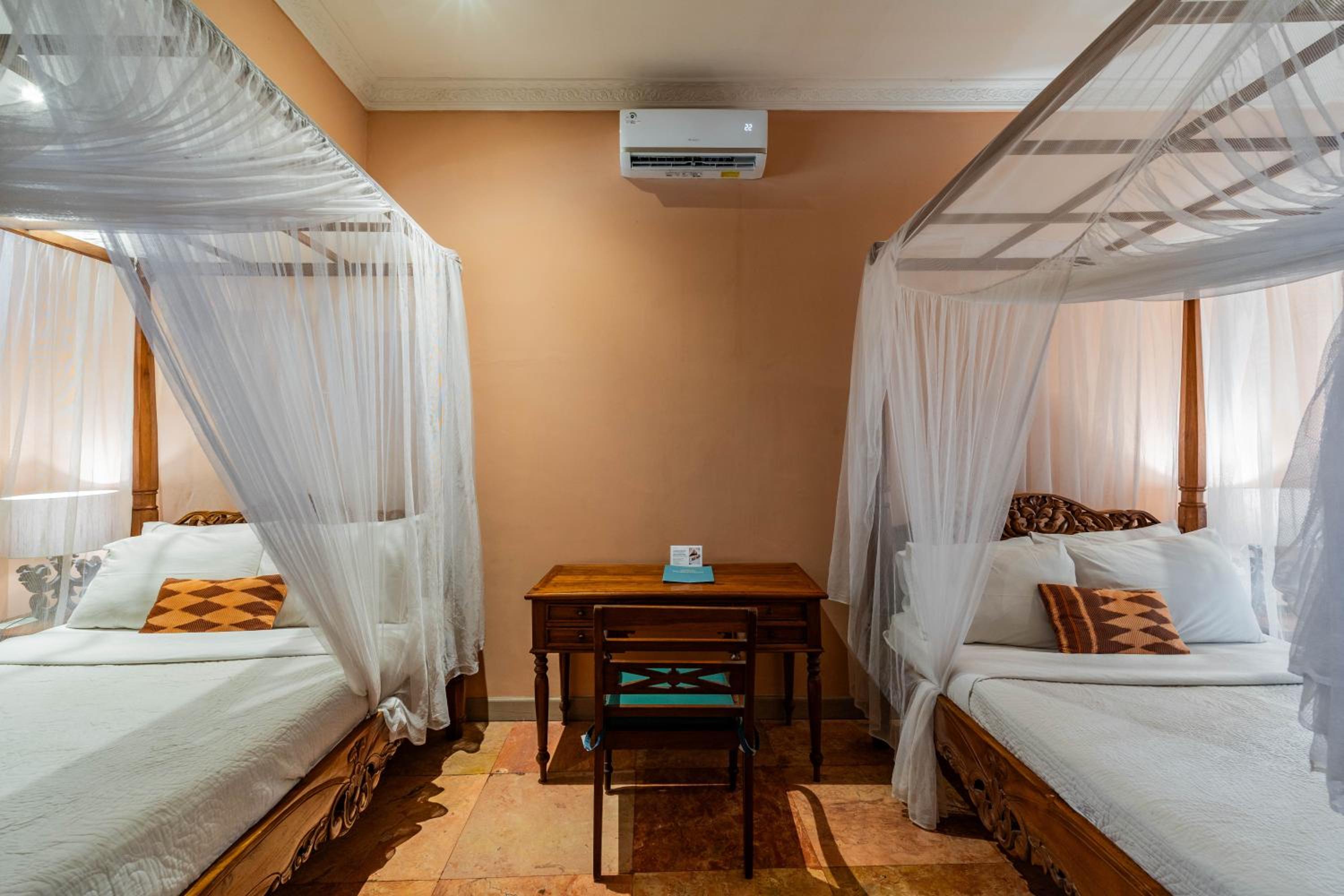 Honeymoon Guesthouse
