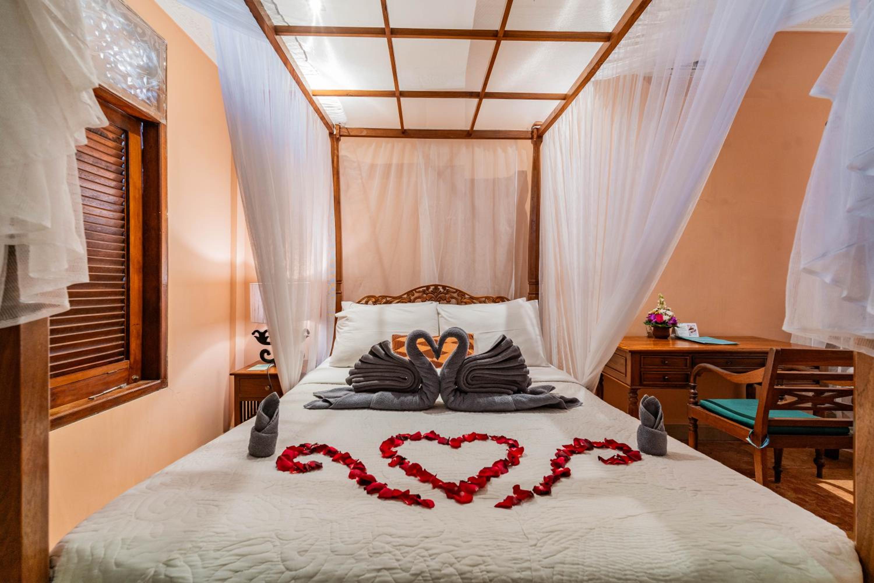 Honeymoon Guesthouse