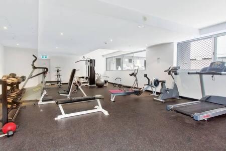 A Comfy Studio for 5 Next to Darling Harbour