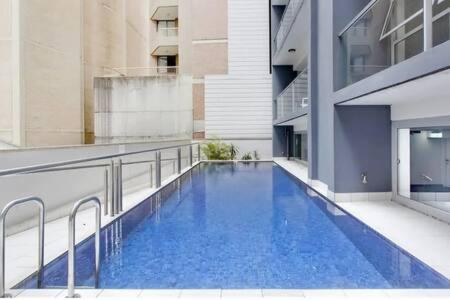 A Comfy Studio for 5 Next to Darling Harbour