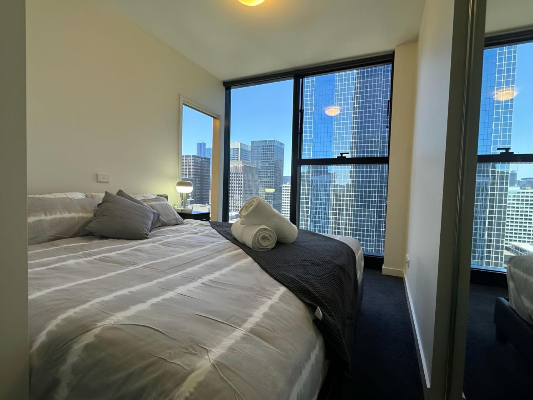 Luxury Premium 568 Collins St