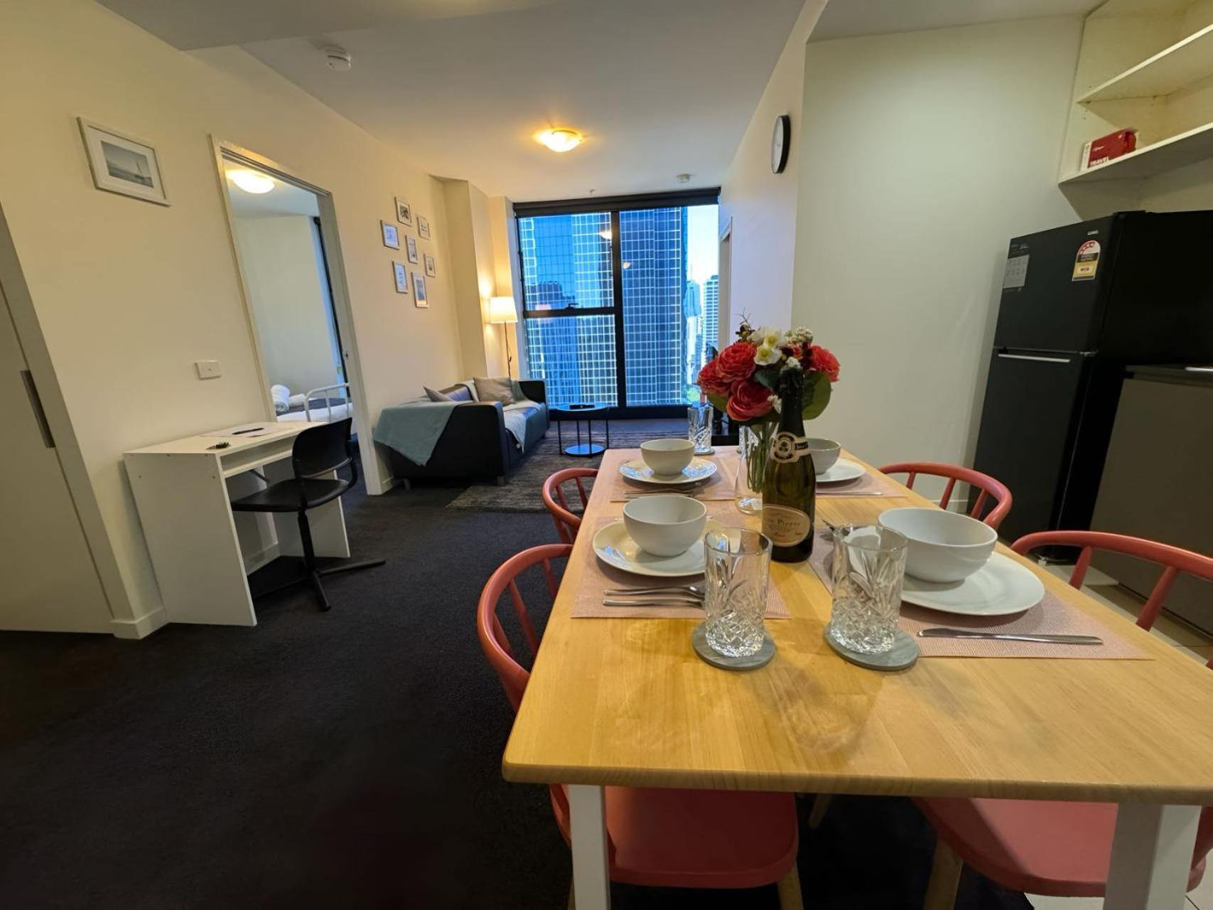 Luxury Premium 568 Collins St