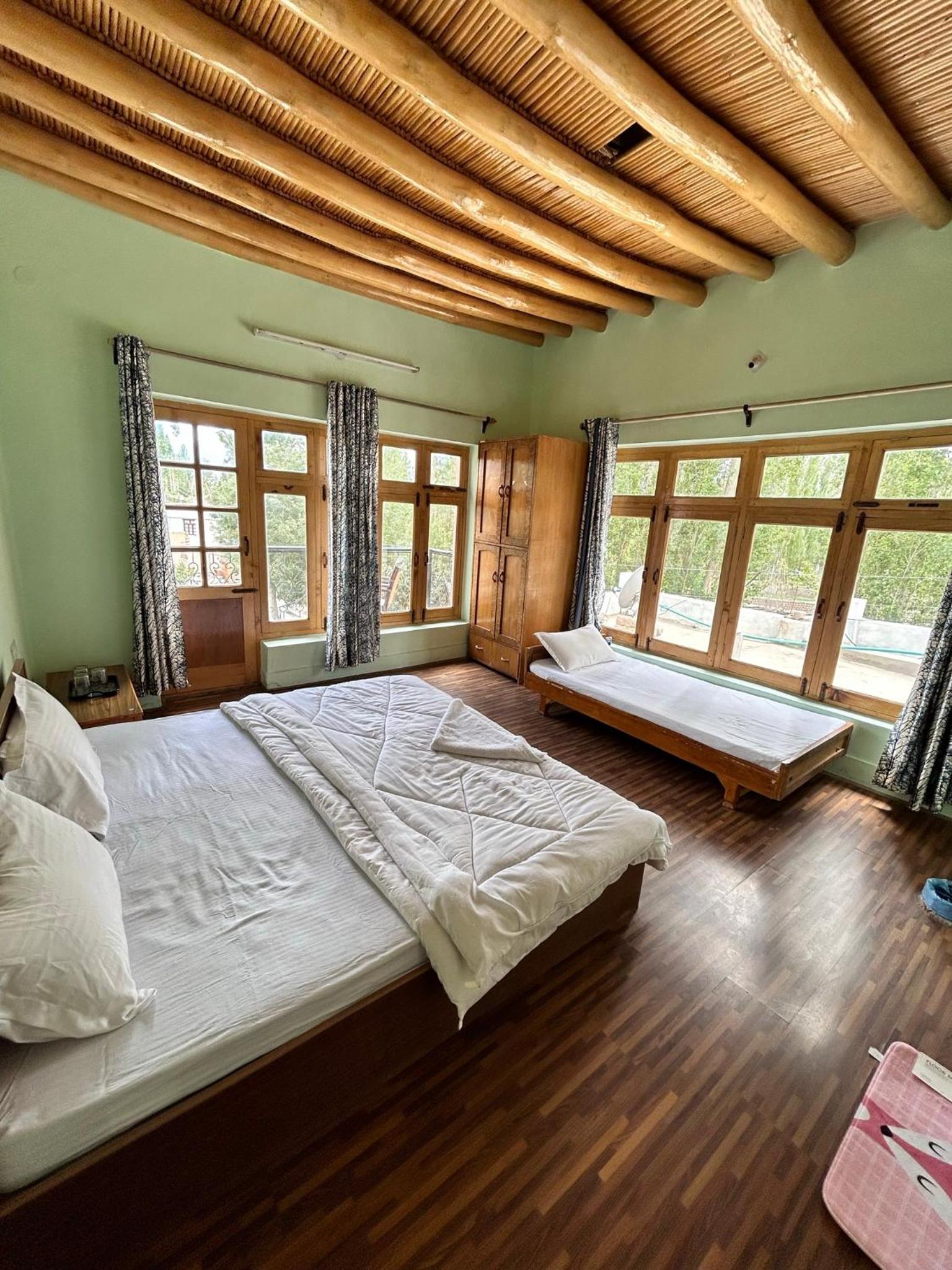 Nilza Guest House view 3