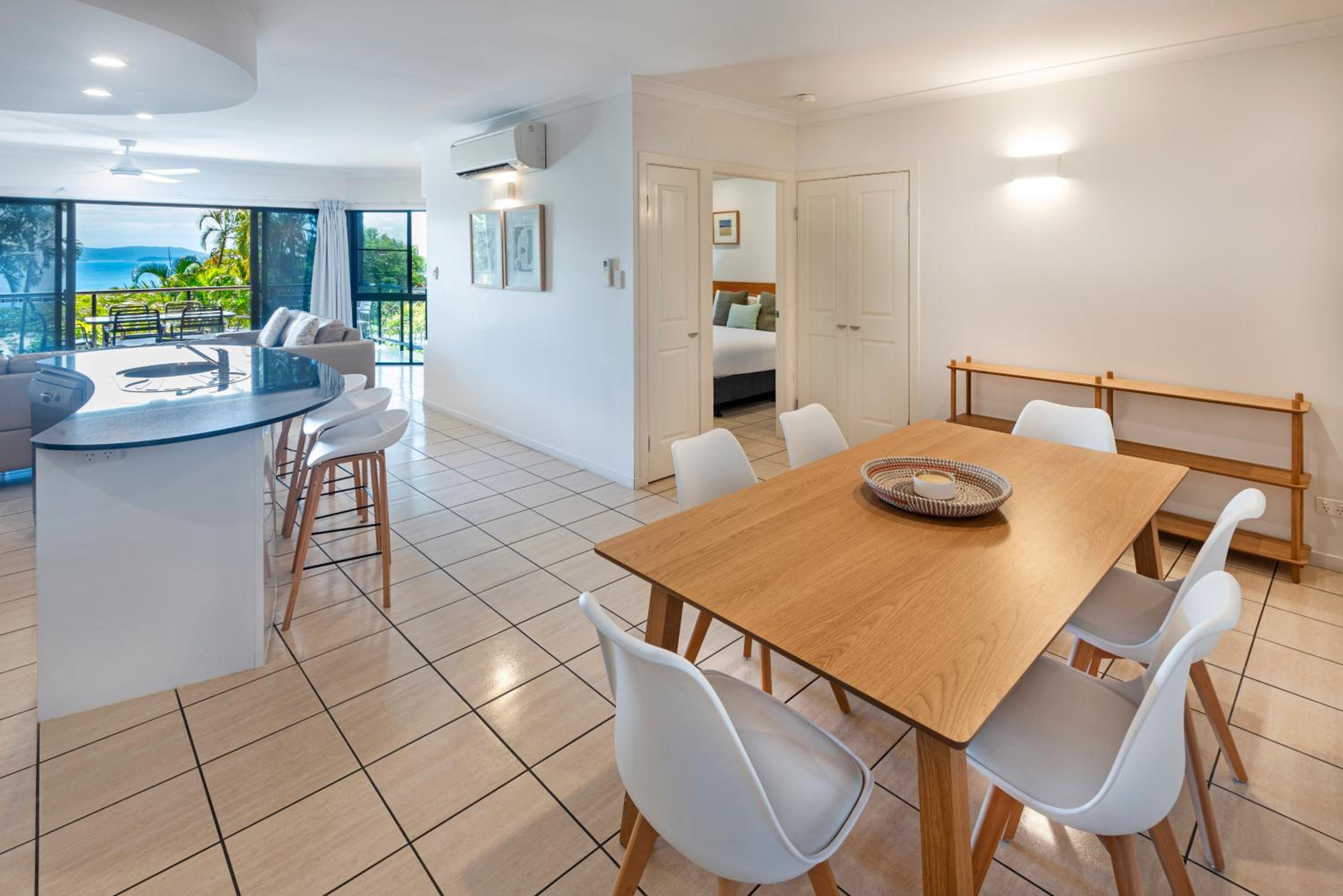 Anchorage Apartments on Hamilton Island by HIHA