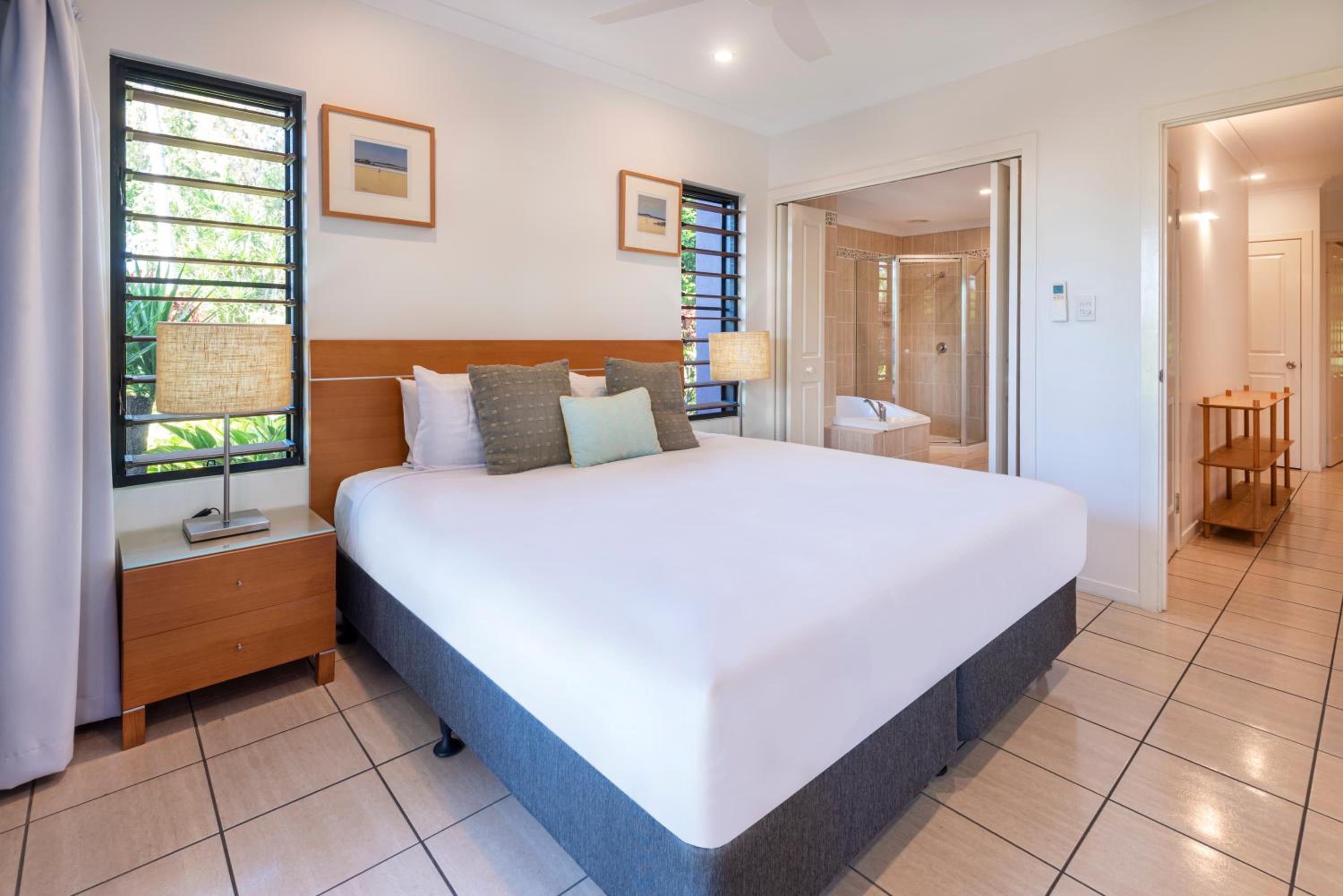 Anchorage Apartments on Hamilton Island by HIHA