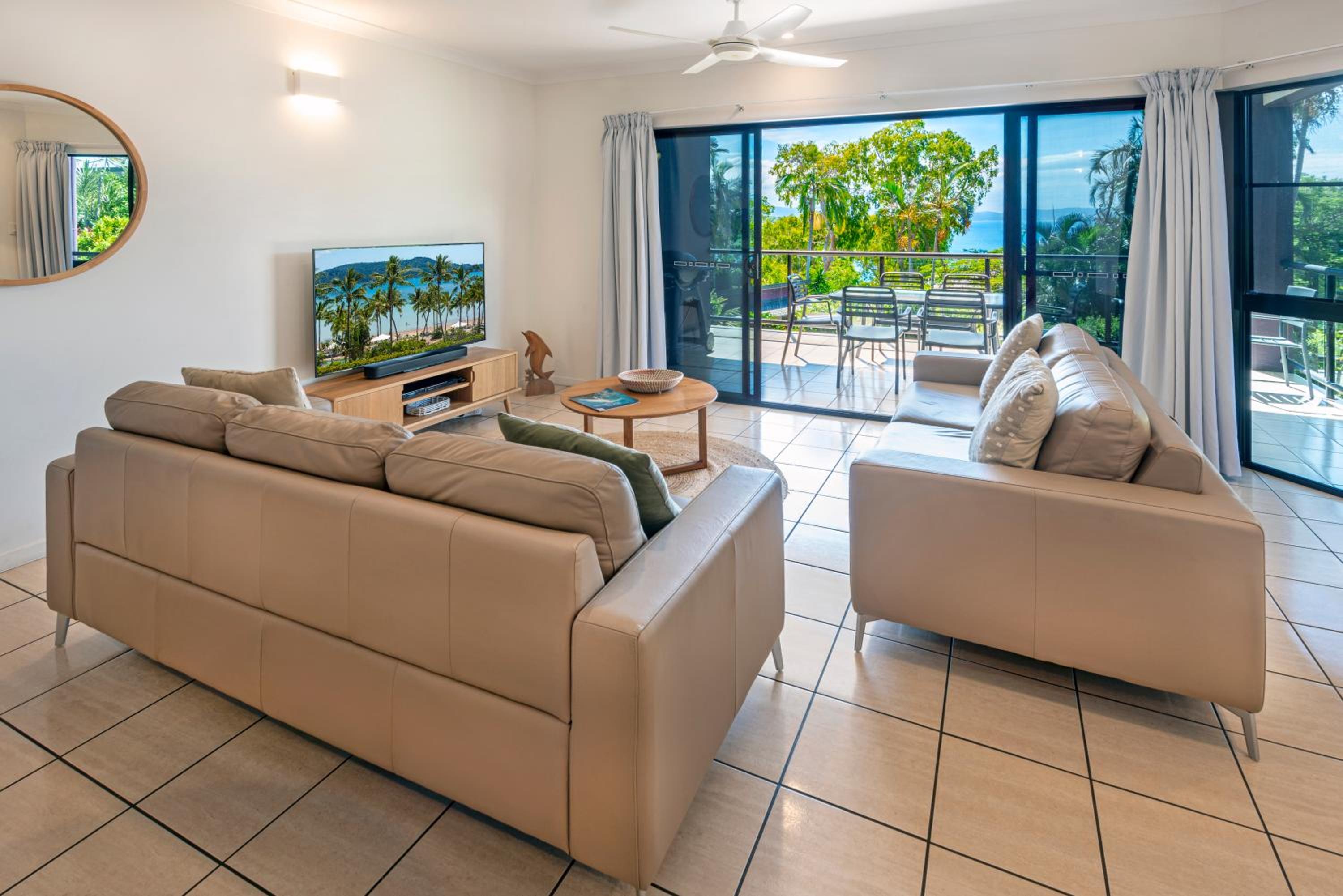 Anchorage Apartments on Hamilton Island by HIHA