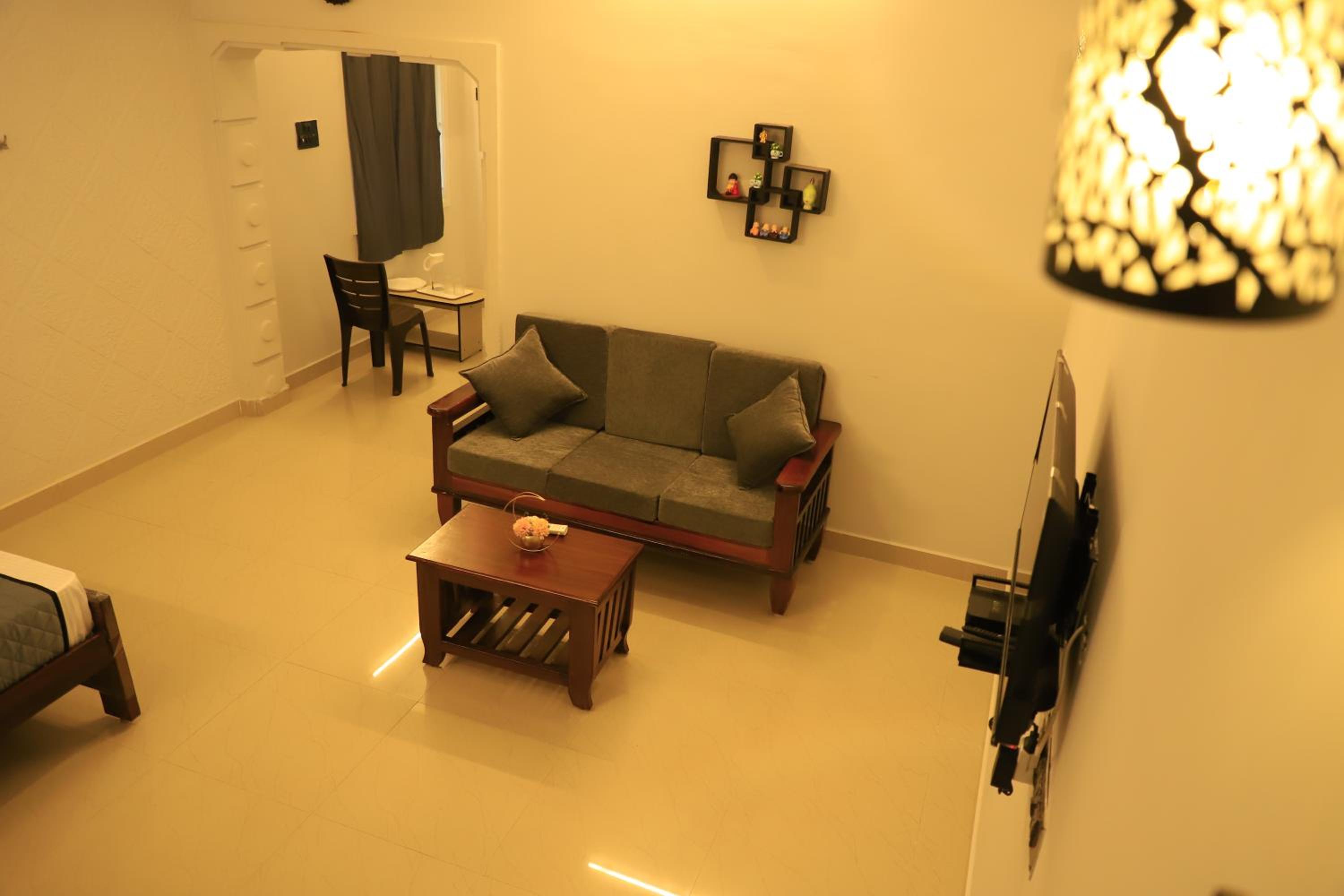 Om muruga villas