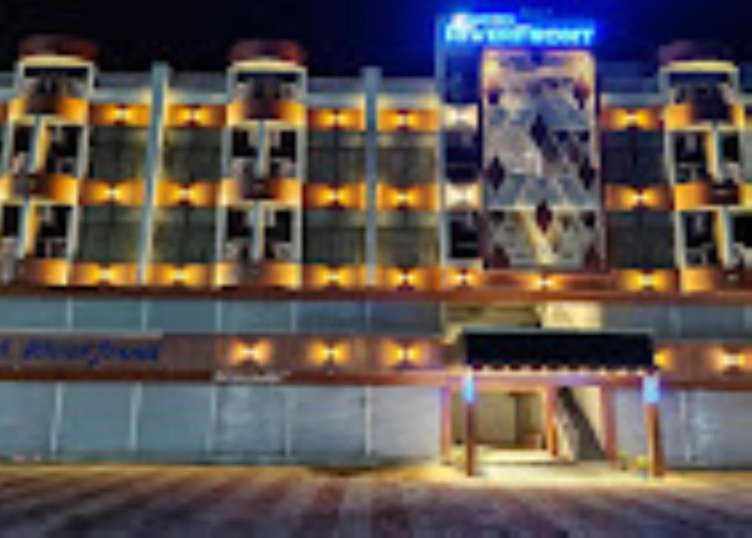 Hotel Riverfront , Prabhas Patan