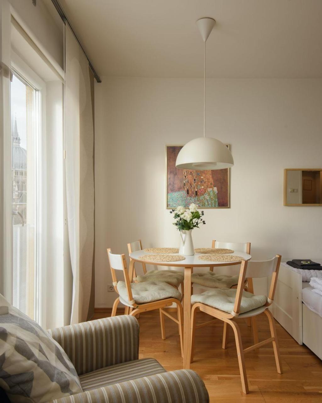 Modern Vienna Apartment in Prime Location