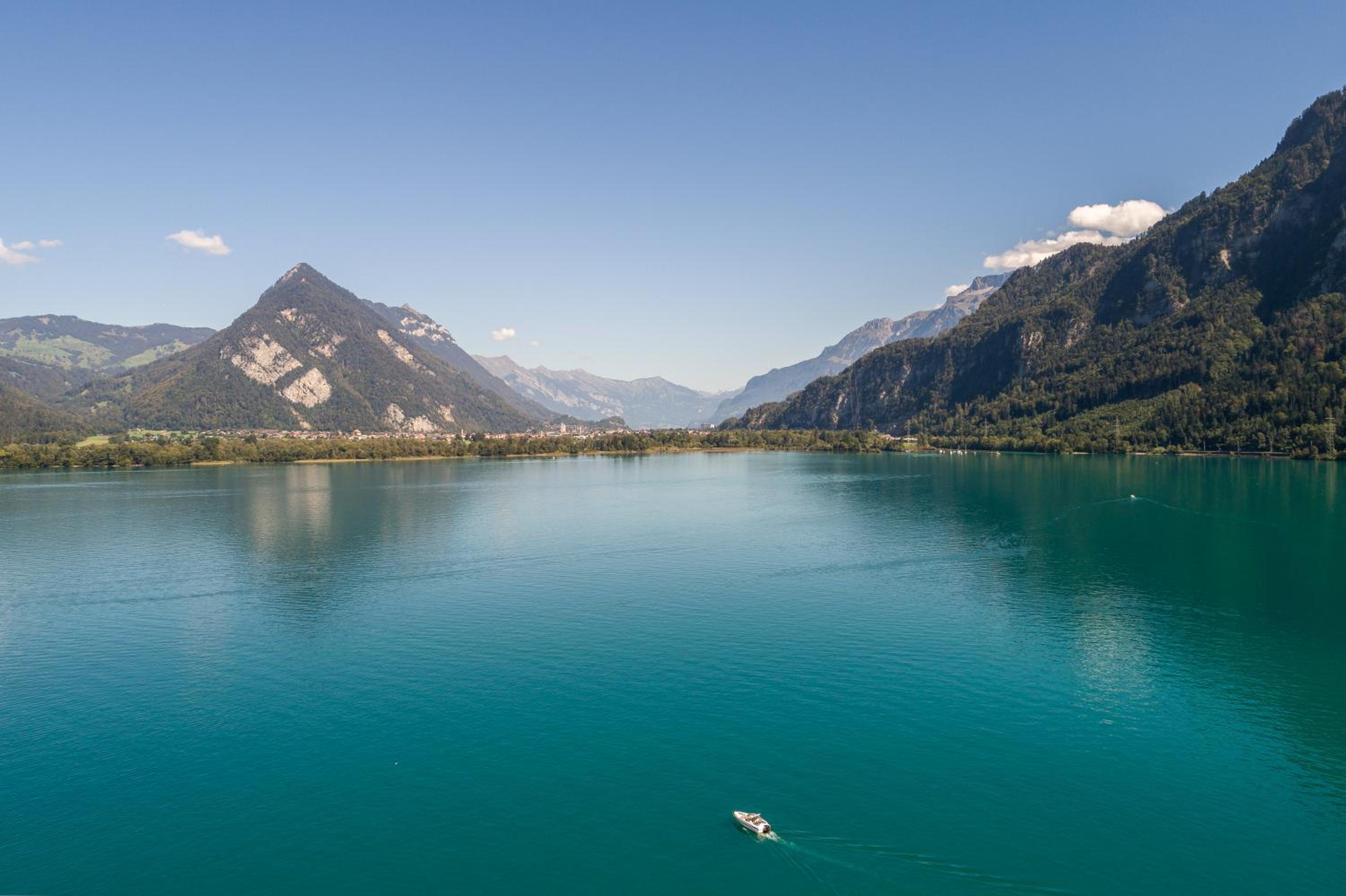 Bijou du Lac - mit Pool und Privatstrand
