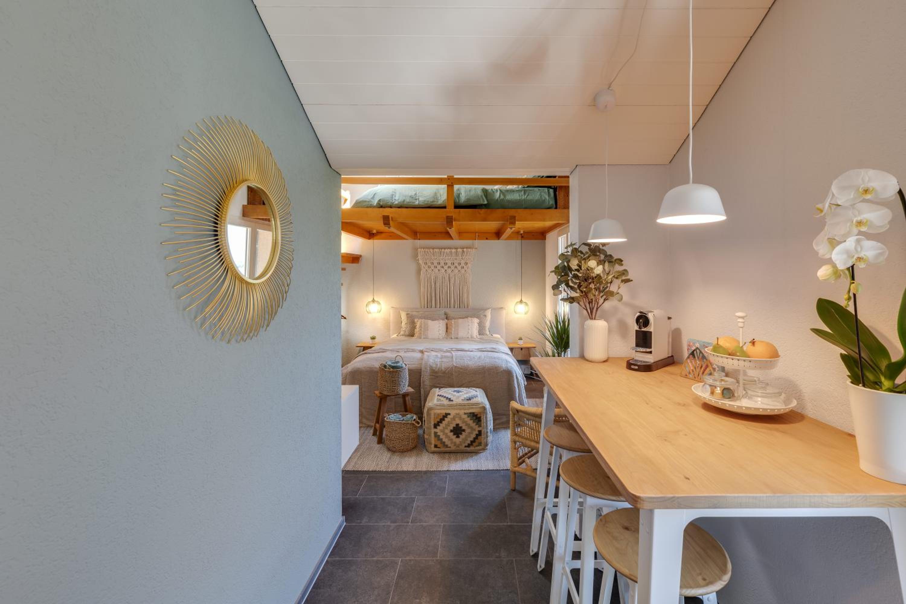 Bijou du Lac - mit Pool und Privatstrand