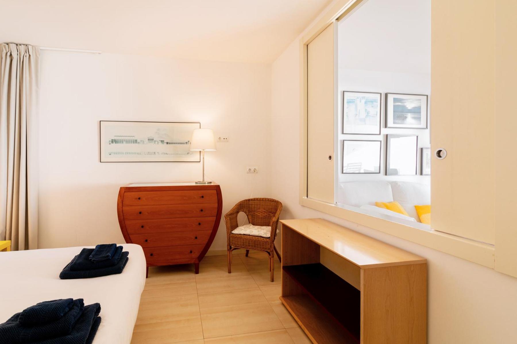 Sitges Suites en Sitges — hotel room