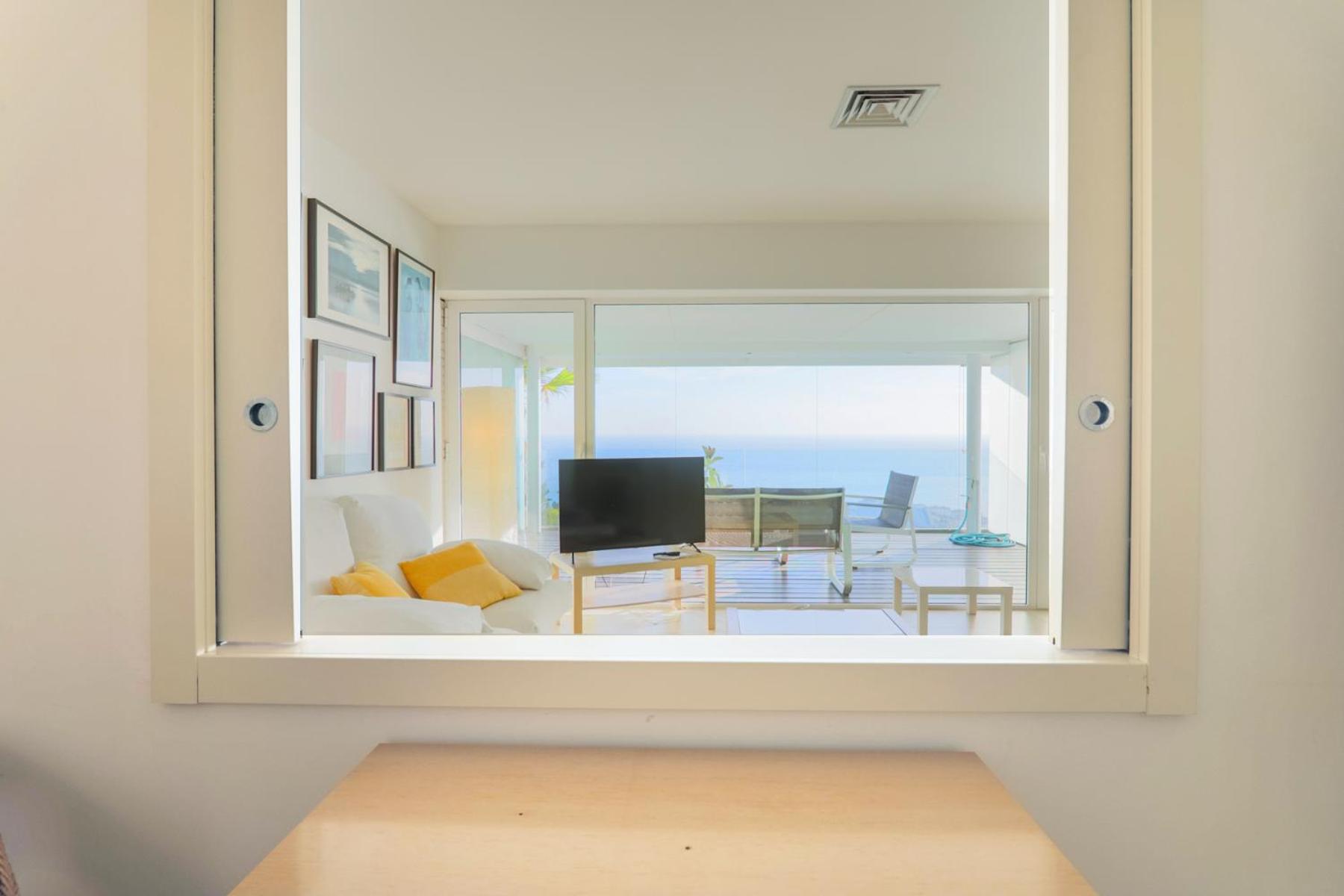 Sitges Suites en Sitges — hotel room