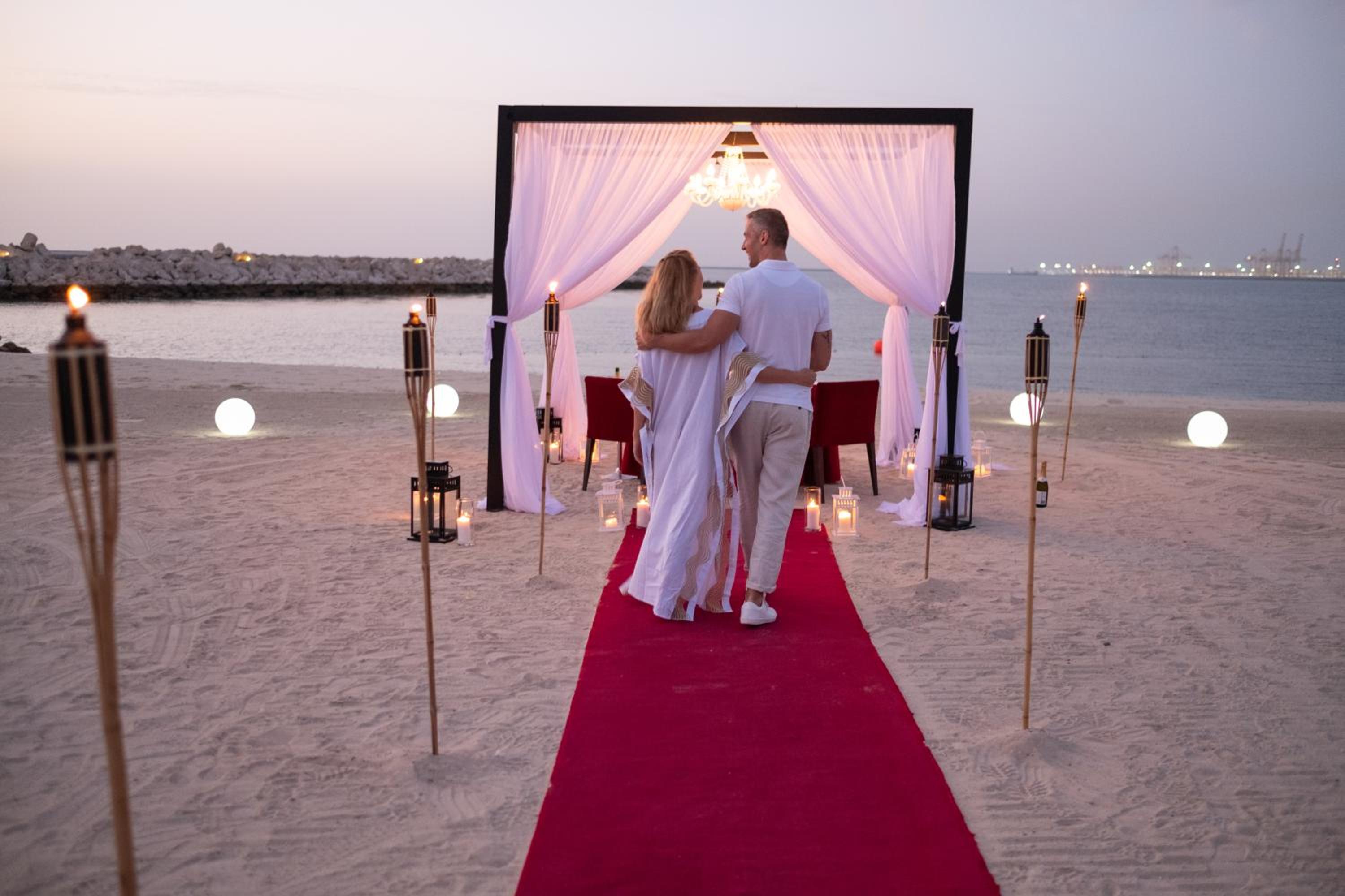 JA Palm Tree Court, Dubai