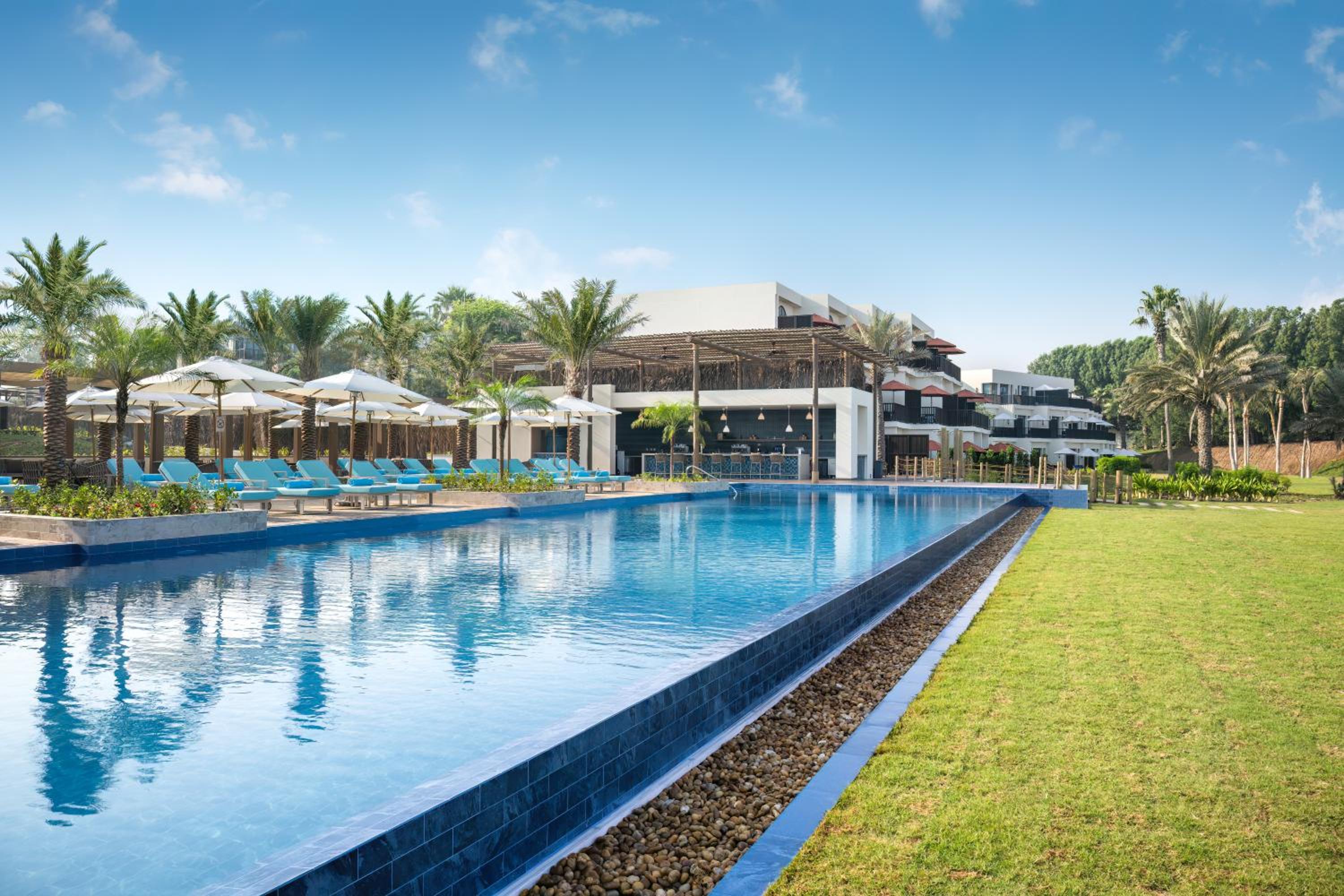 JA Palm Tree Court, Dubai