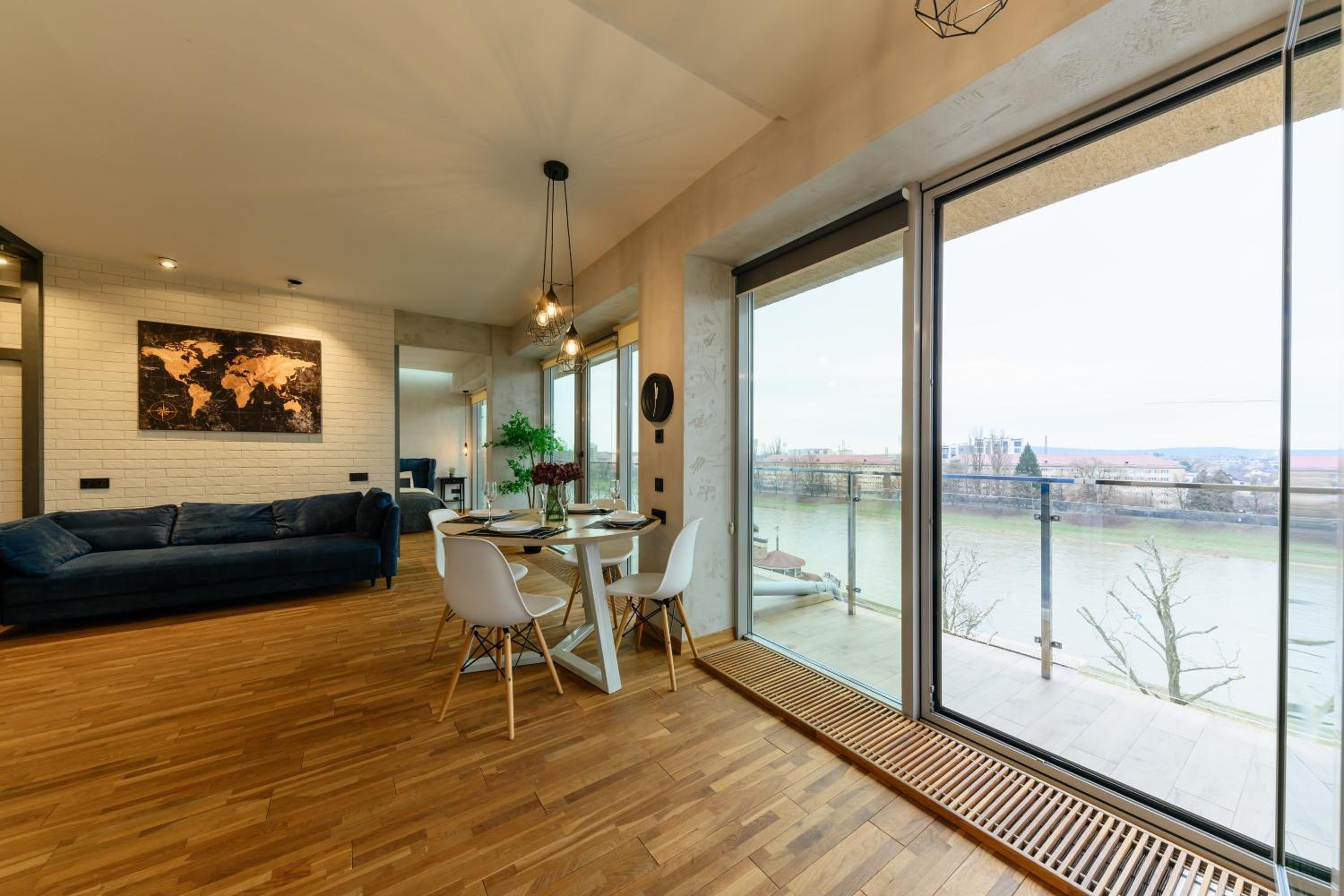 EVURI Apartments VENECIA