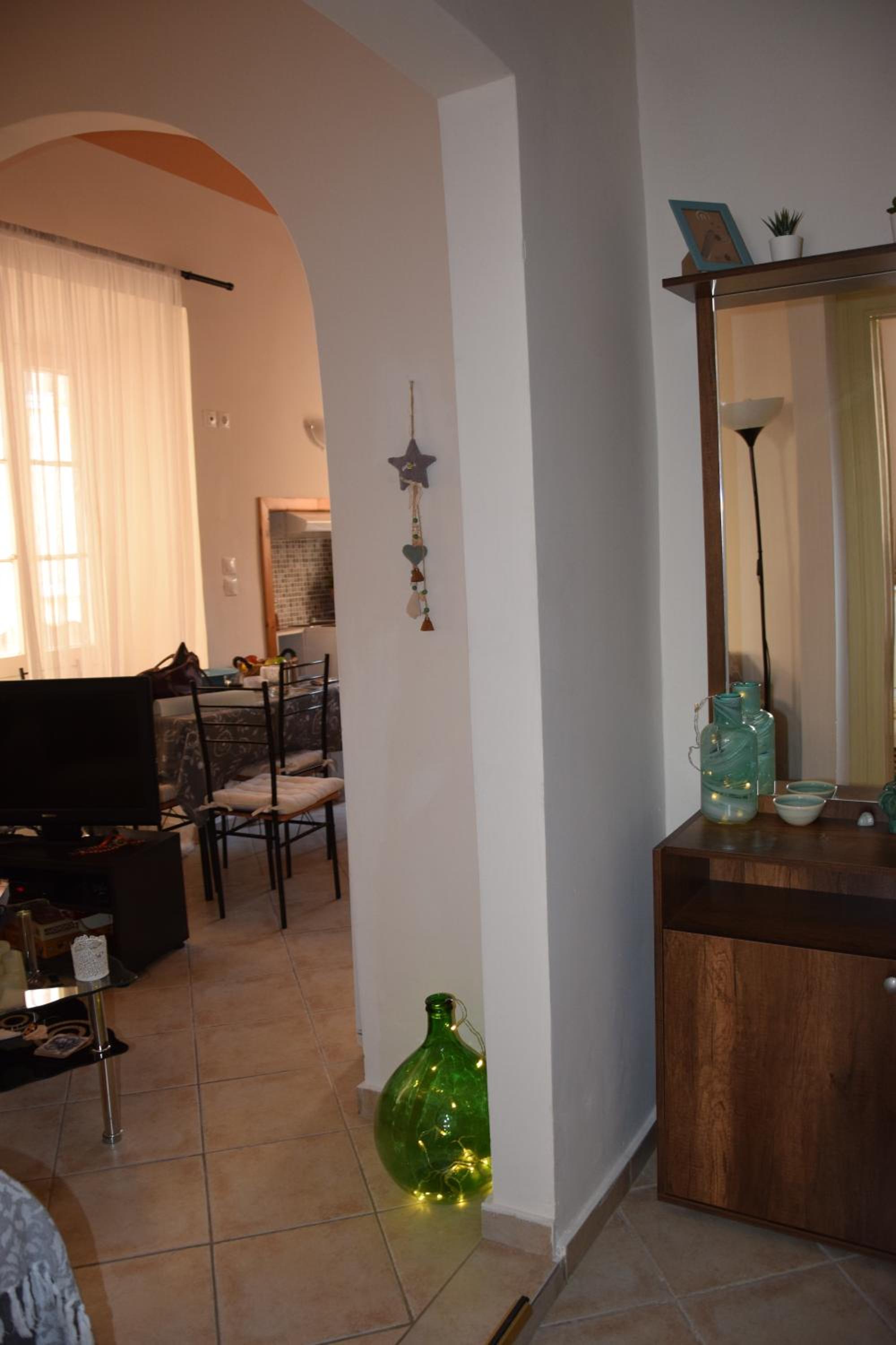 Matty's Apartment in Corfu town view 3