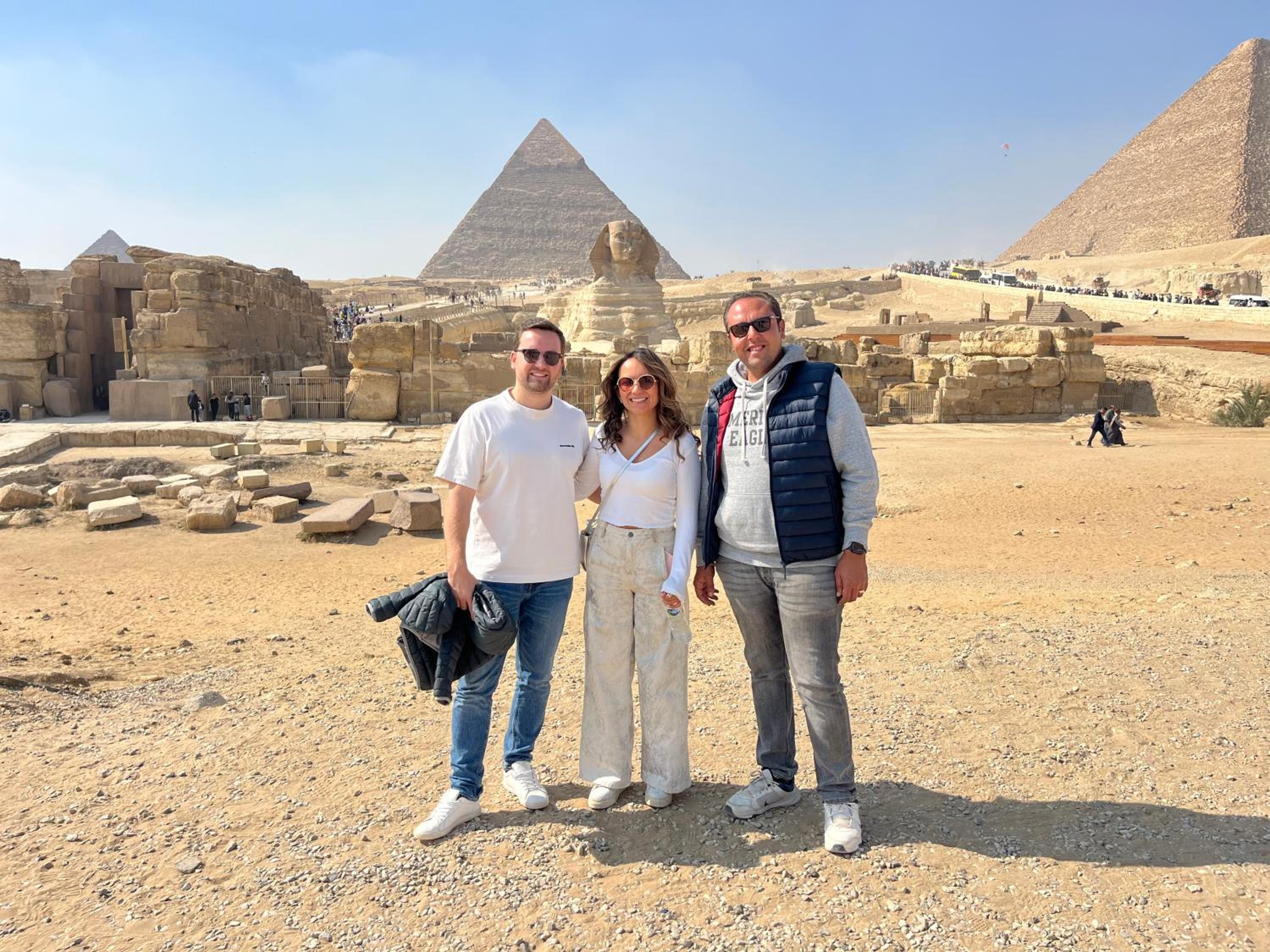 King hur pyramids inn