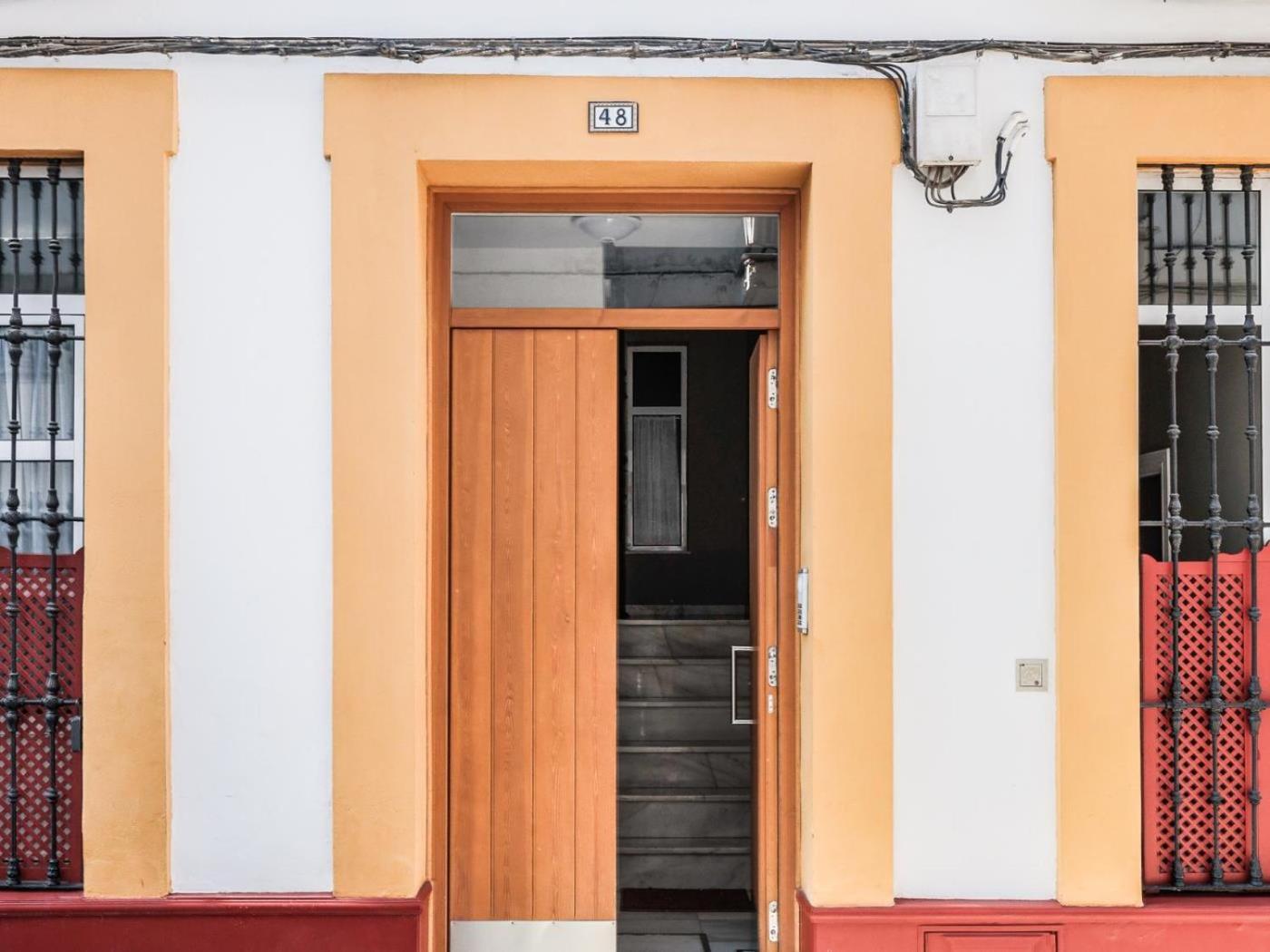 Seville Vacations - Bonito apartamento de diseno 1 bed Arenal - Property Image 4