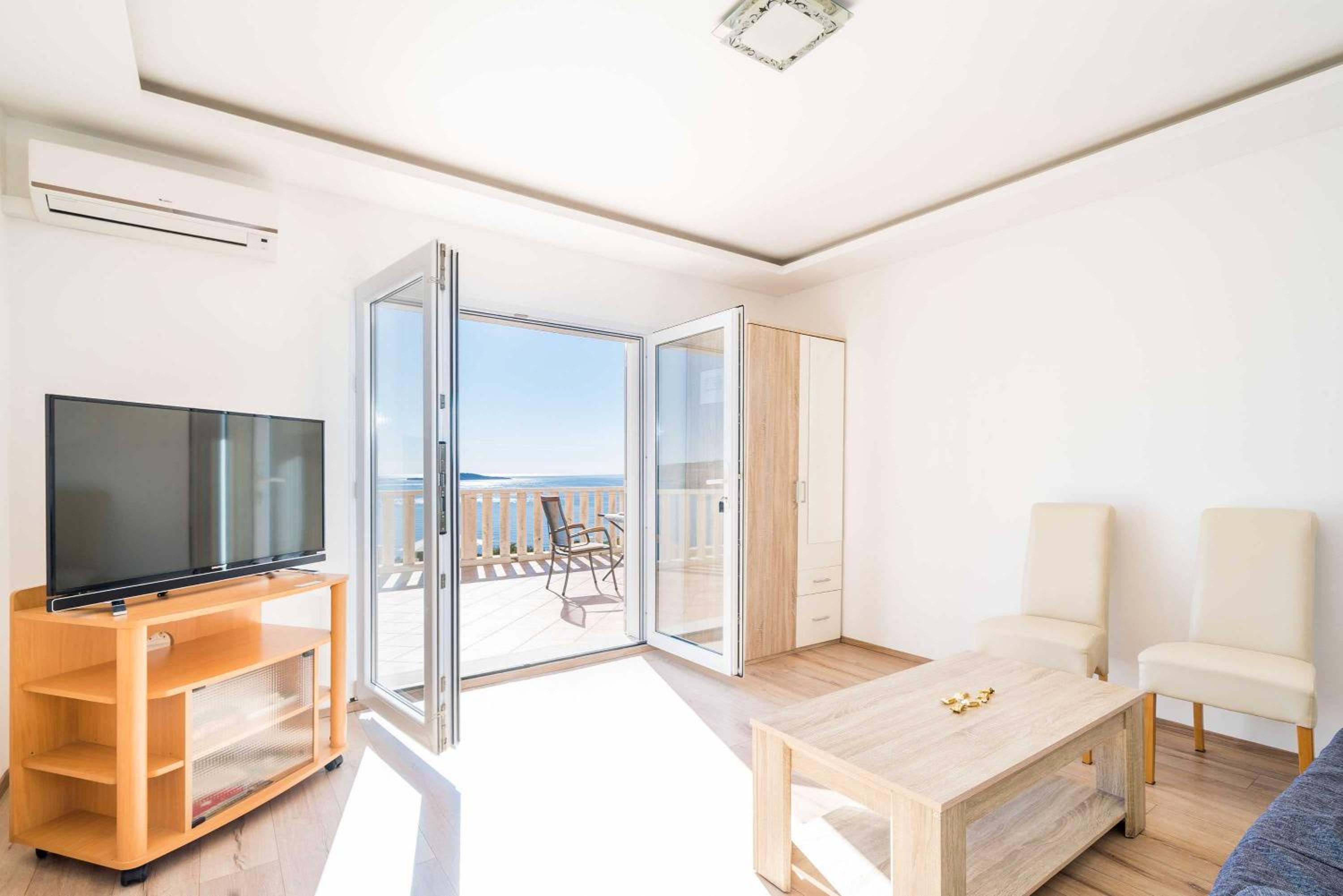 Apartments Marnic