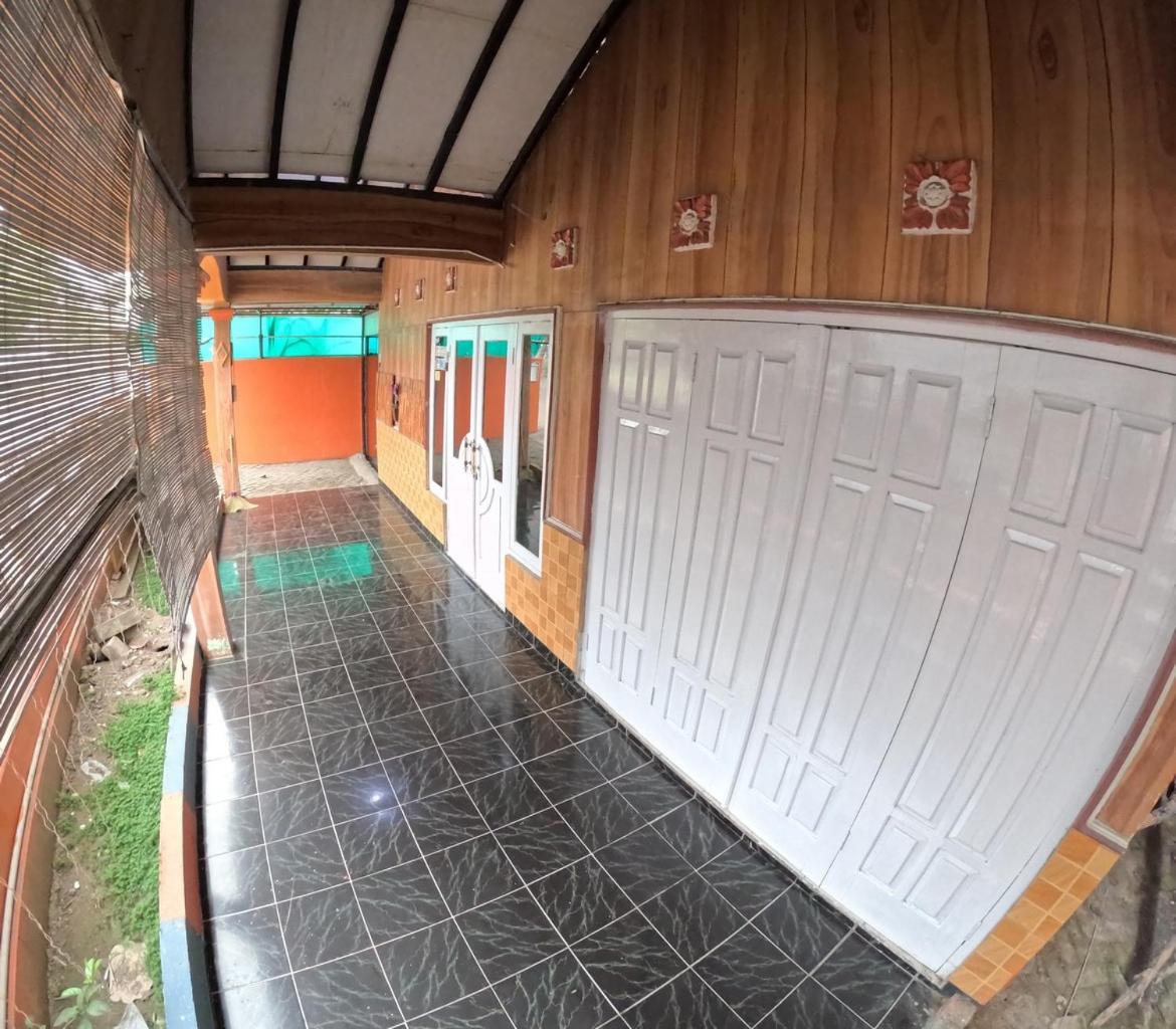 Omah Niten Homestay Jogja view 3