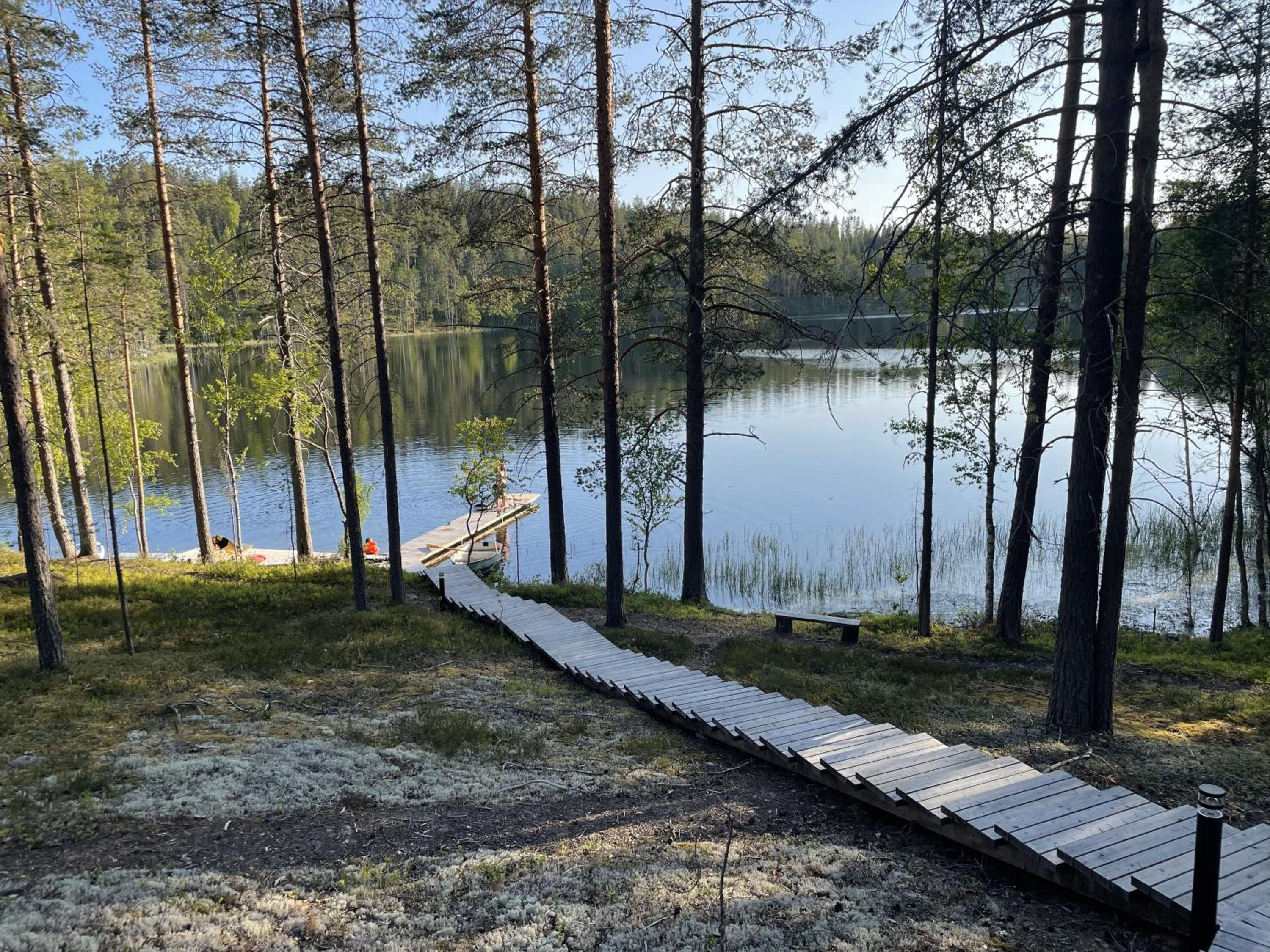 Villa Jäkälä - An architectural wooden villa by the lake view 2