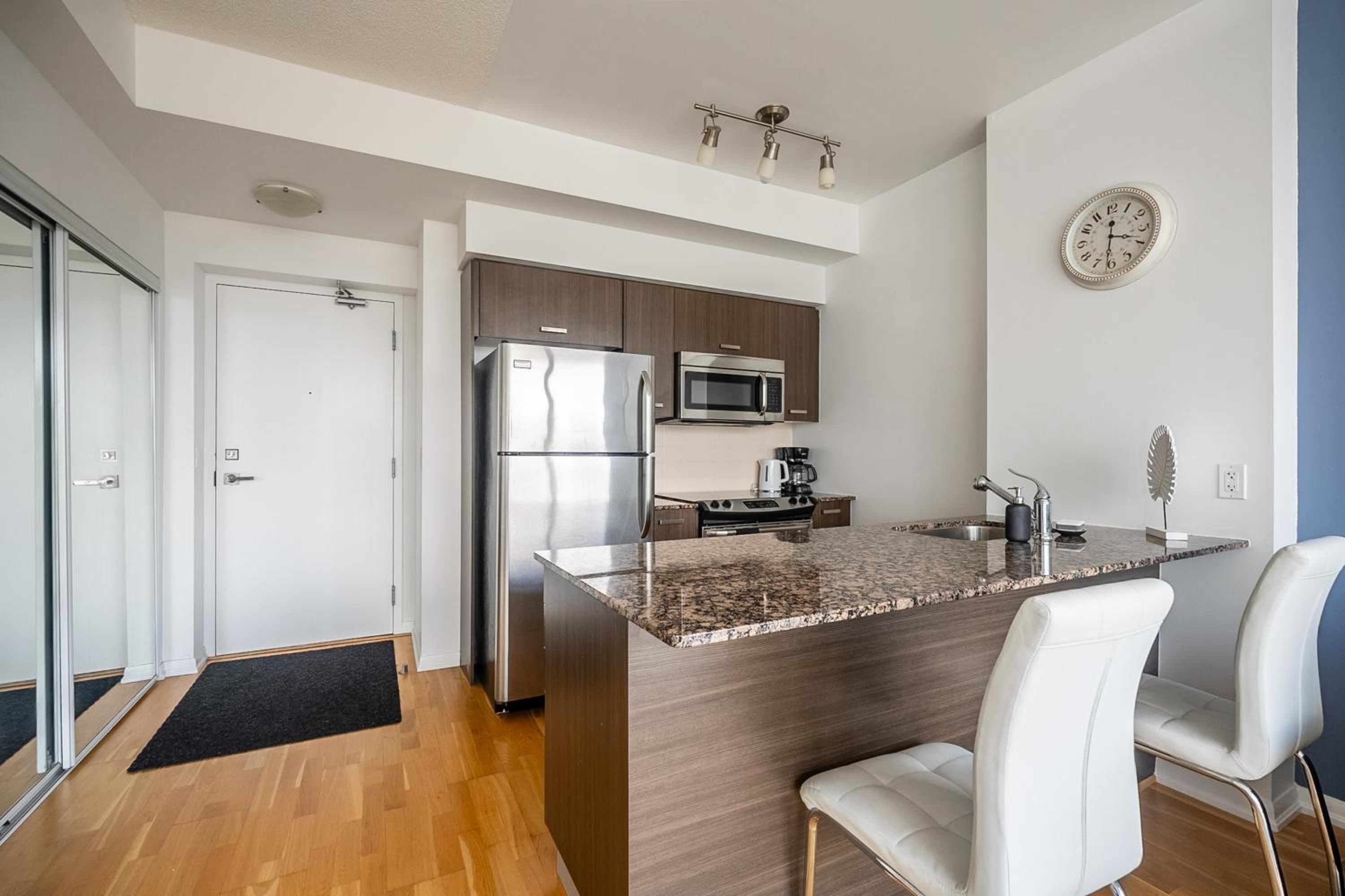 Globalstay. Burano Condos in Downtown Toronto
