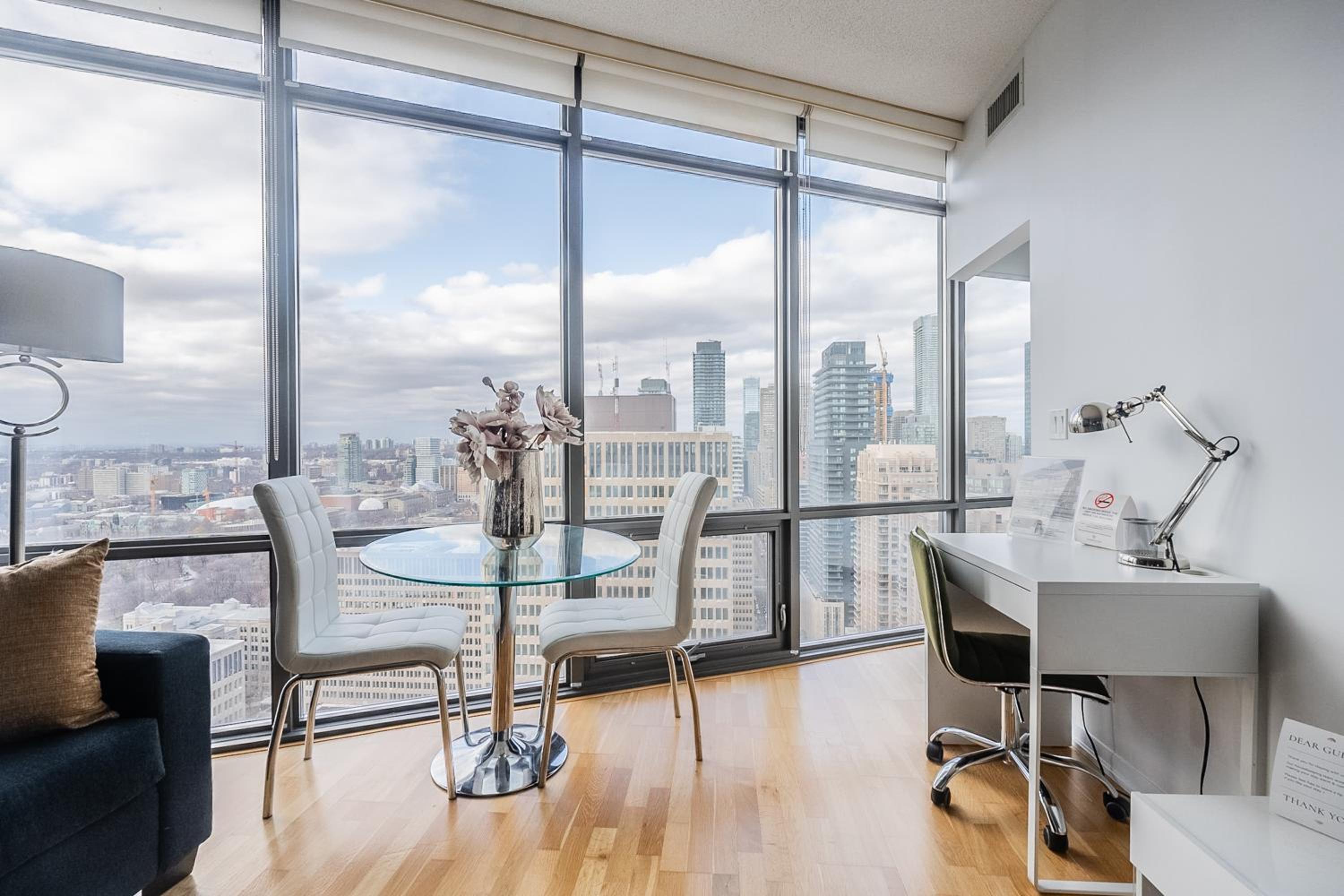 Globalstay. Burano Condos in Downtown Toronto