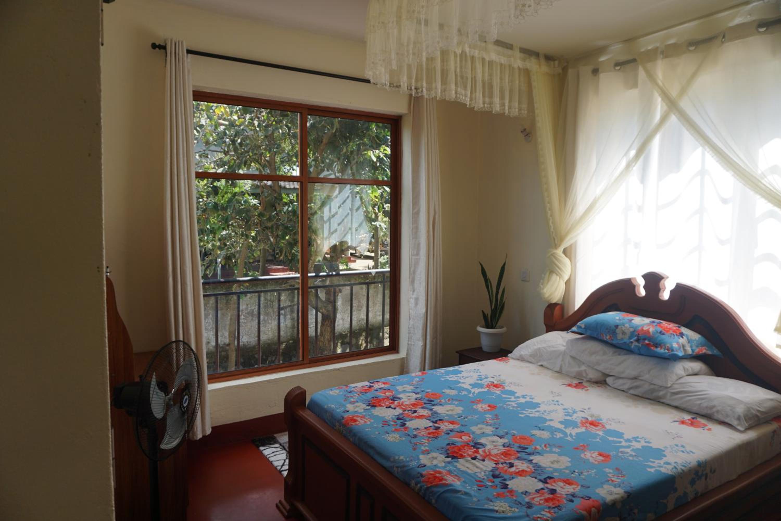 LIGHTNESS APARTMENTS view 2