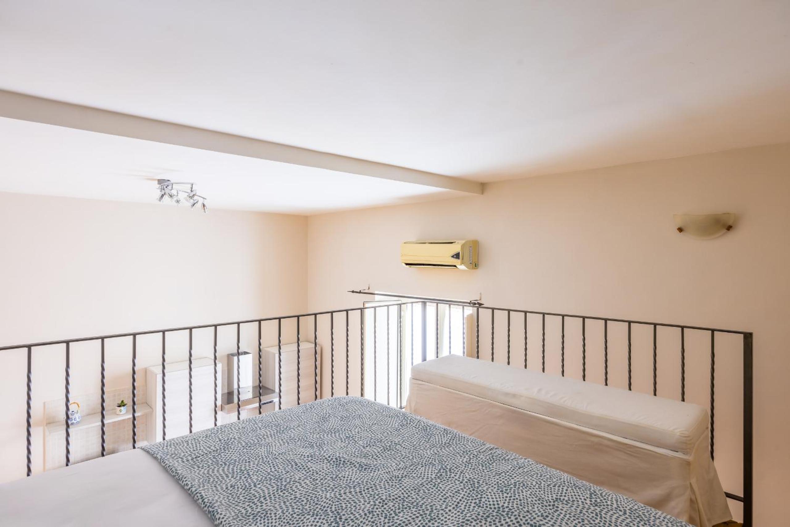 Vomero Duplex Apartment by Wonderful Italy