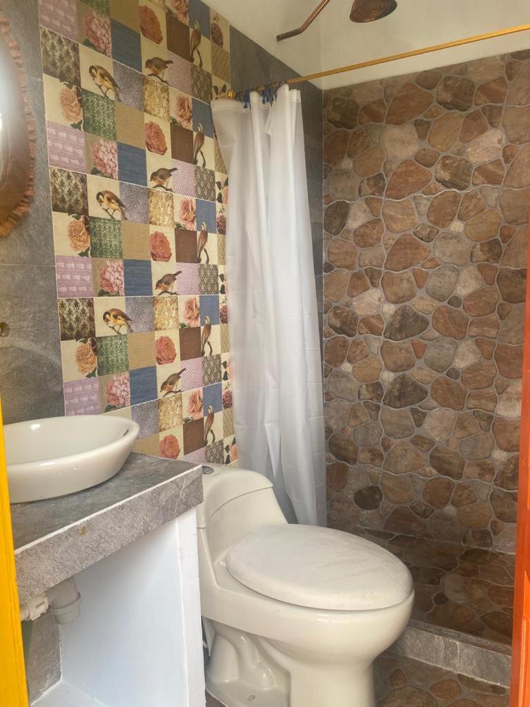 Hospedaje Casa de Colores
