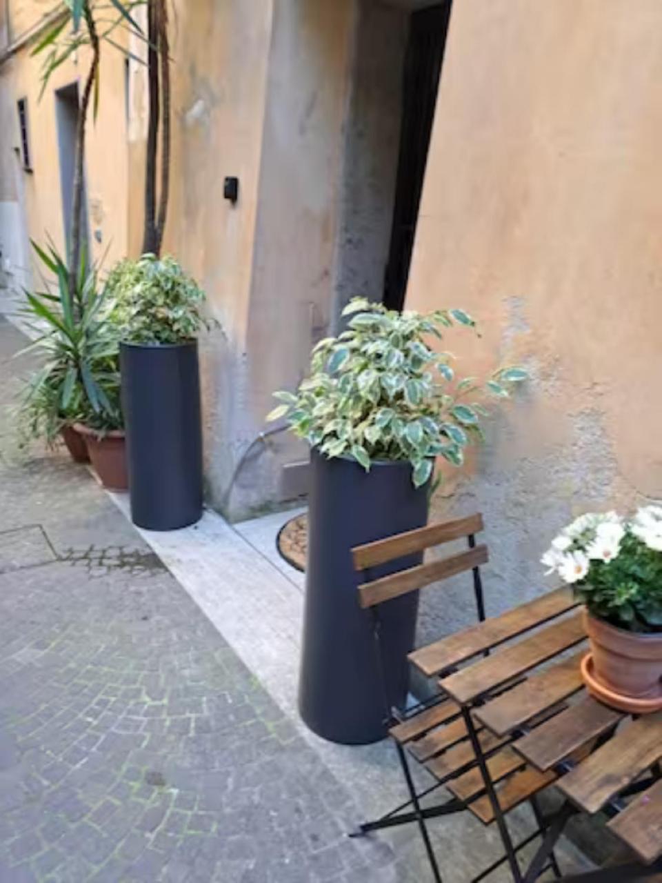 The Burgundy Nest Apartment Campo de' Fiori