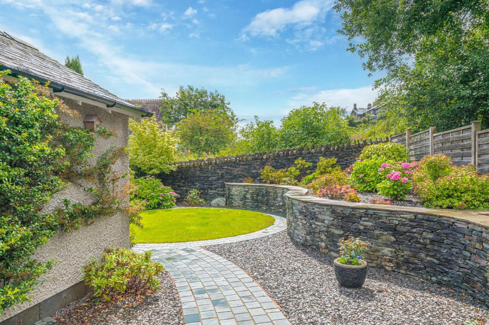 Springbank Cottage, luxury Lake District cottage in Coniston