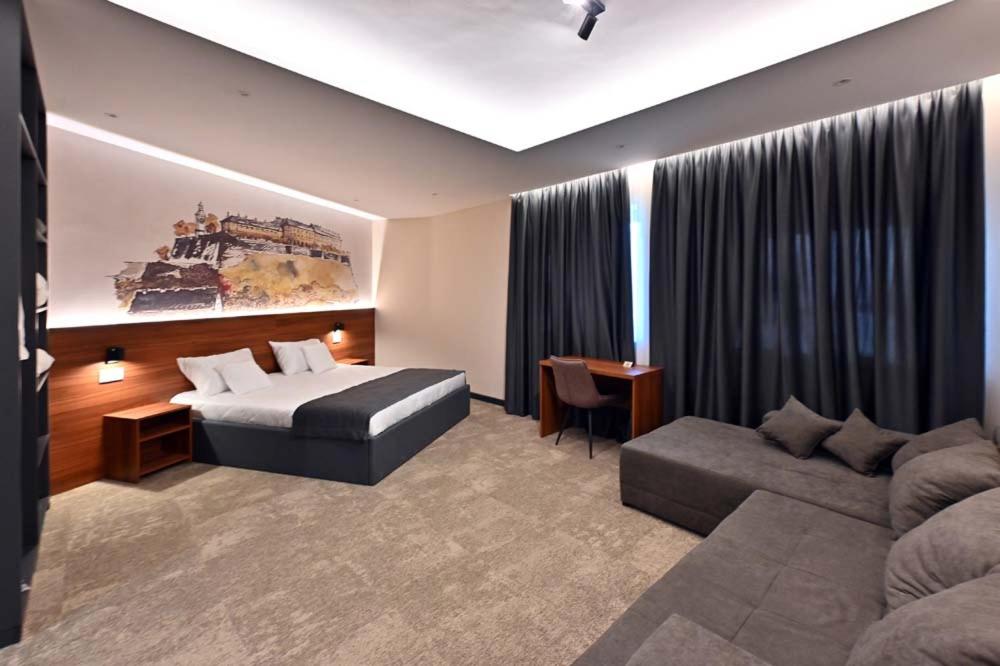Tvrdjava Rooms - Novi Sad view 5