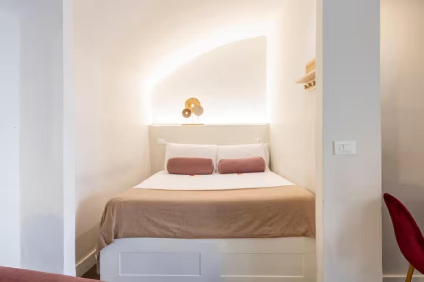 The Burgundy Nest Apartment Campo de' Fiori