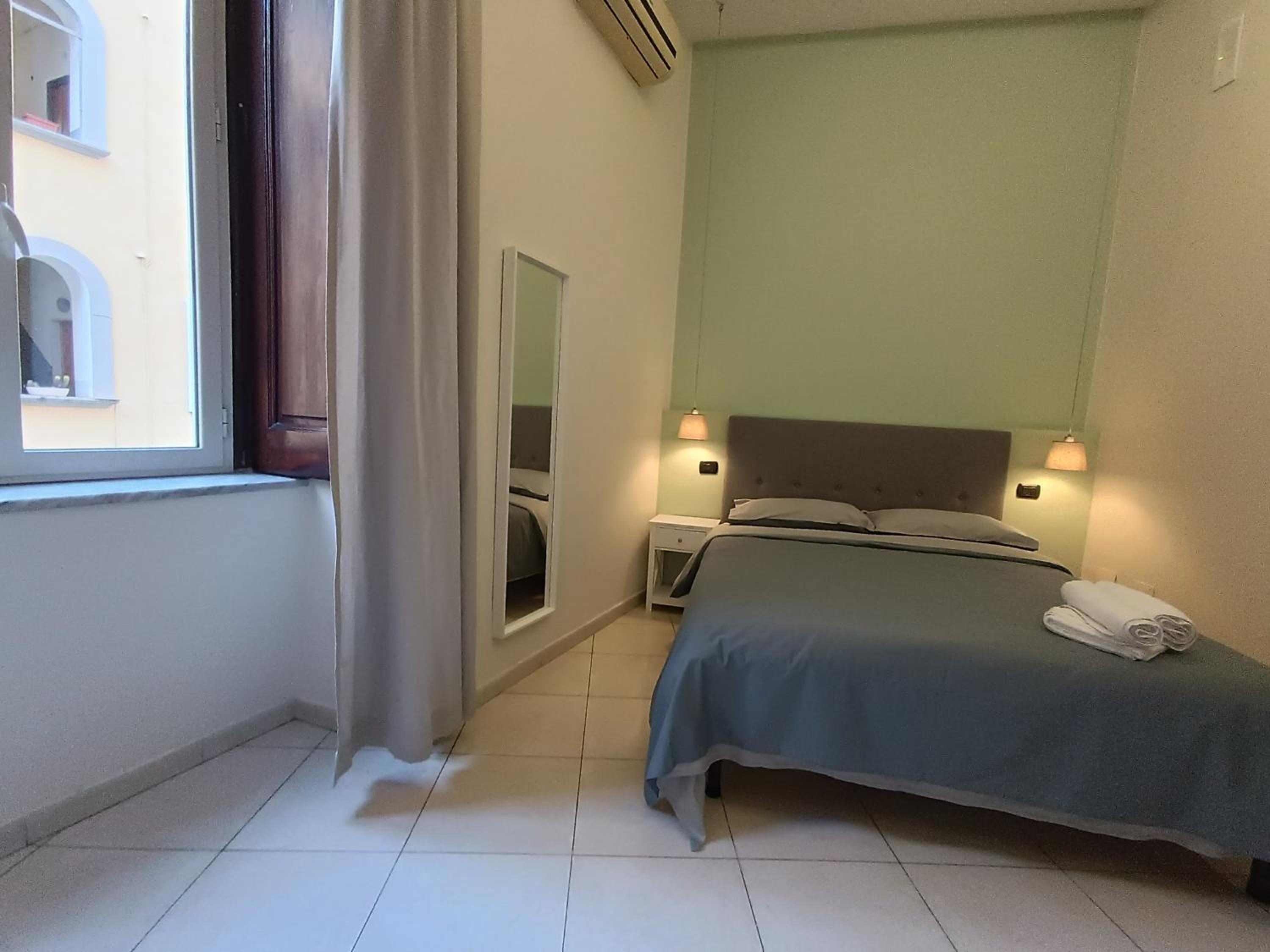 Residenza GeRi - Suite and Home Napoli Centro