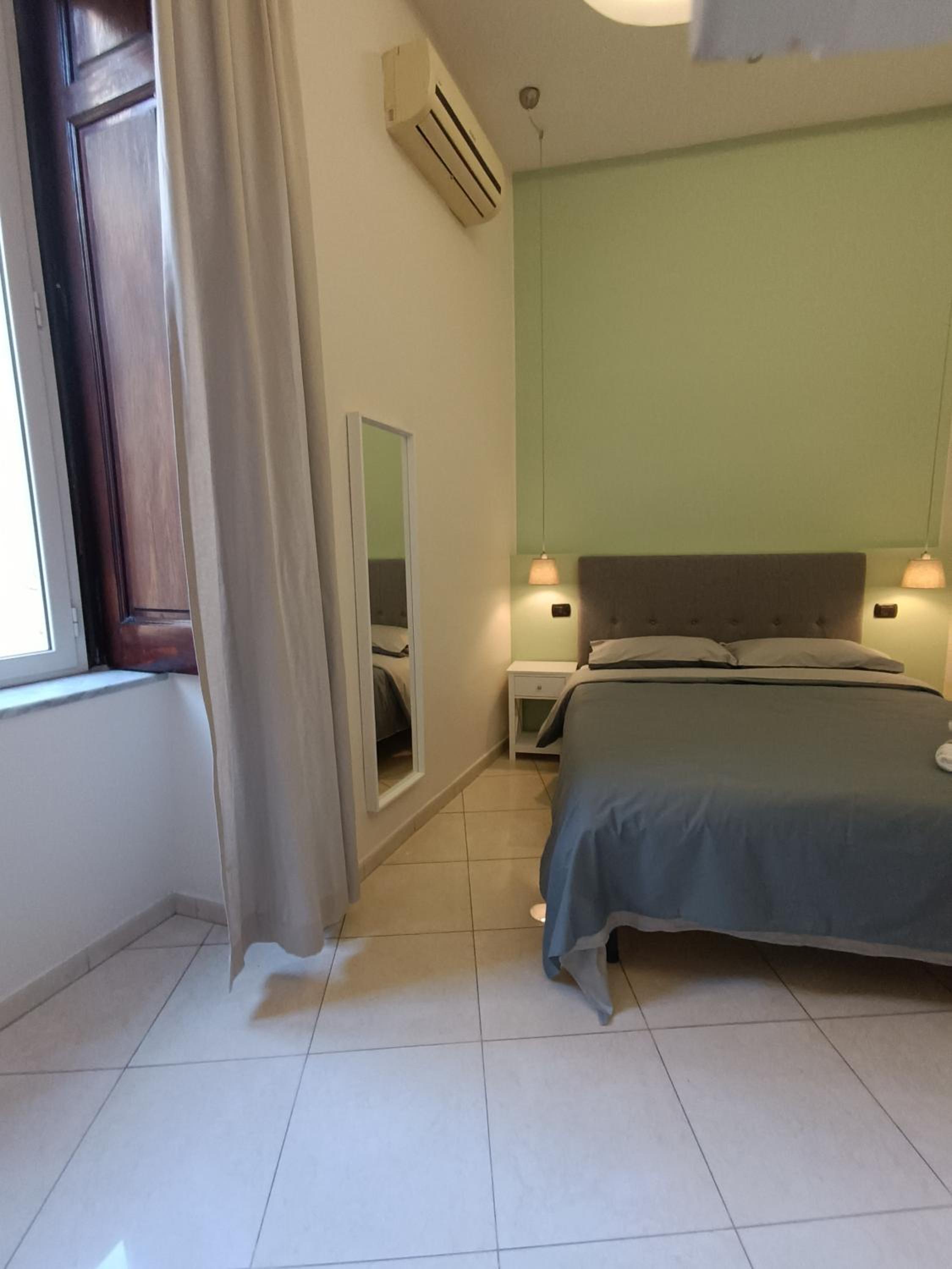 Residenza GeRi - Suite and Home Napoli Centro
