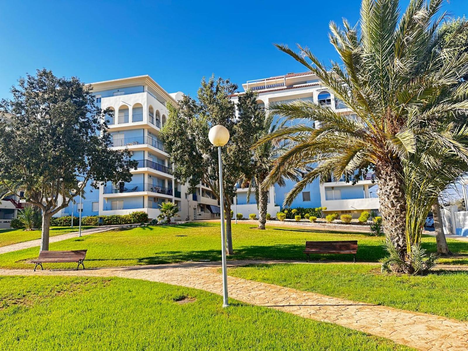 Lago De Almerimar Three Bedroom Beach Front Apartment