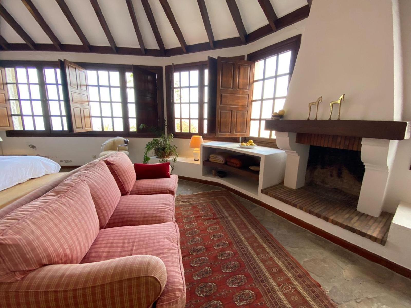 La Rayuela Suites