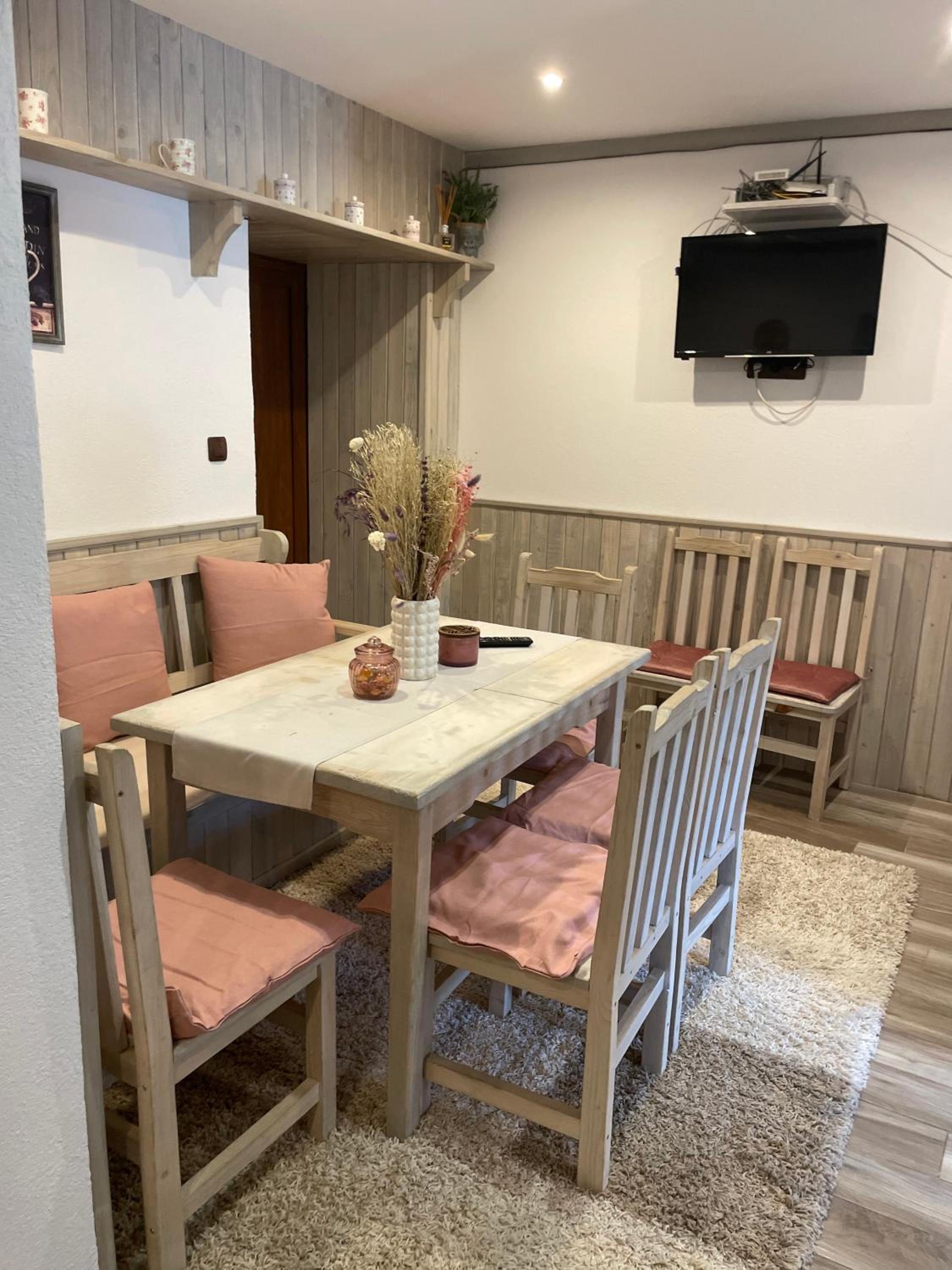 Guest House Holiday in Melnik