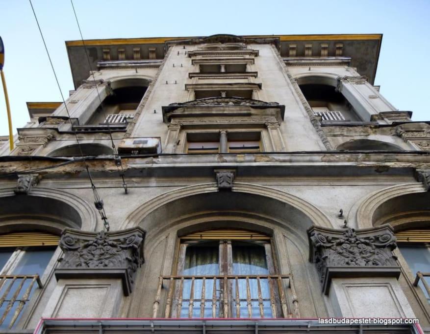 Central Buda Comfort