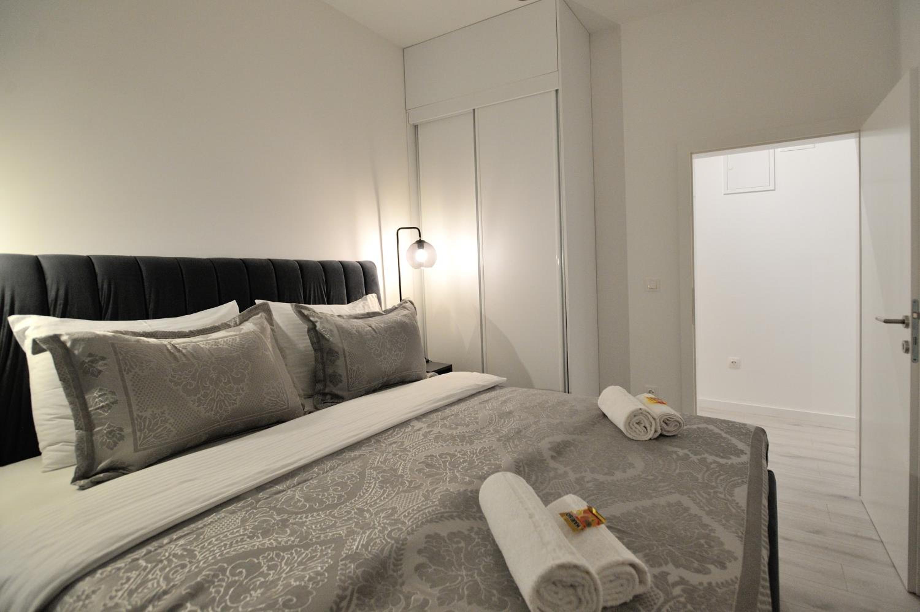 Solaris Apartments - free parking