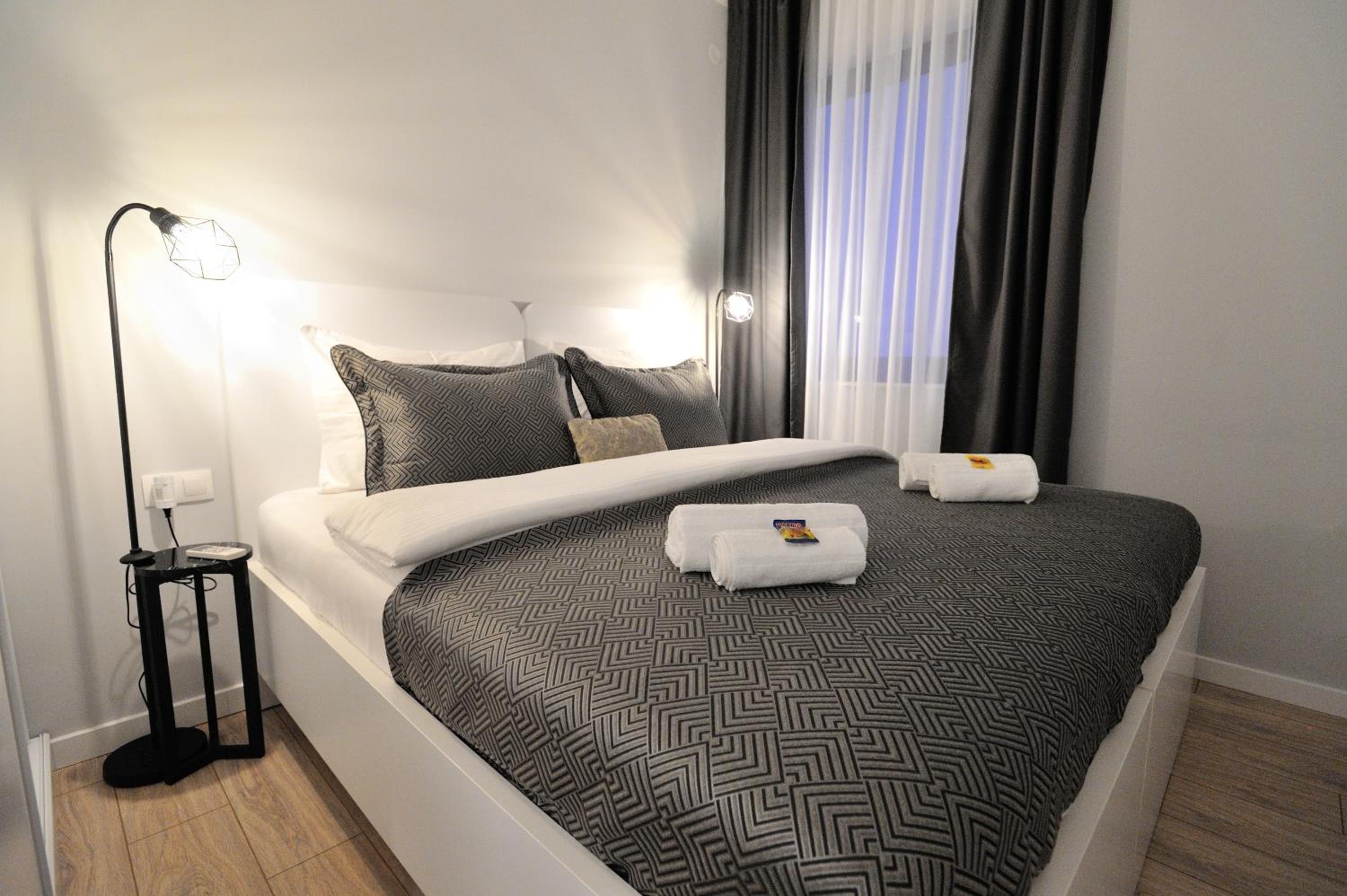 Solaris Apartments - free parking
