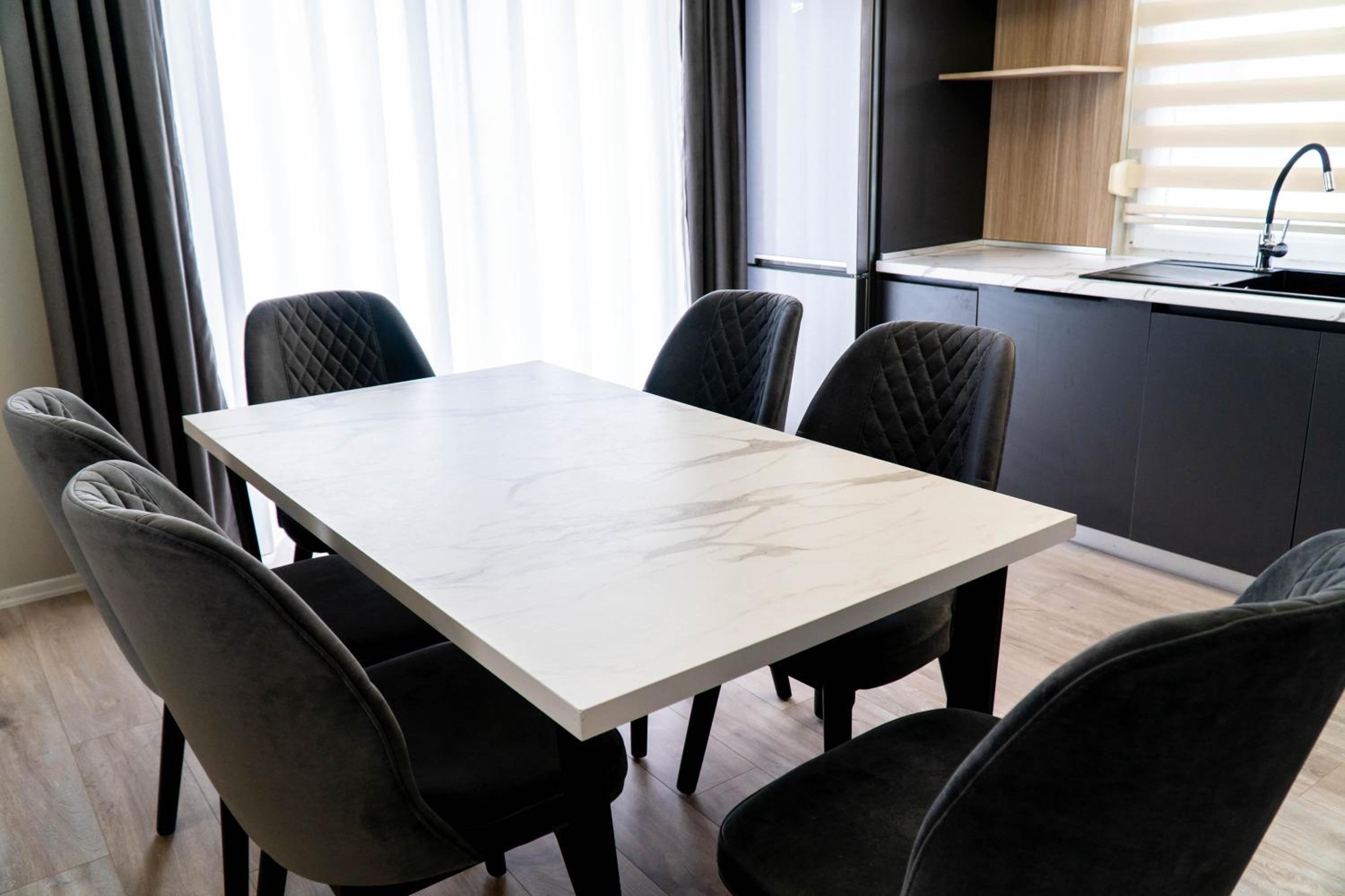 Signature apartment 9
