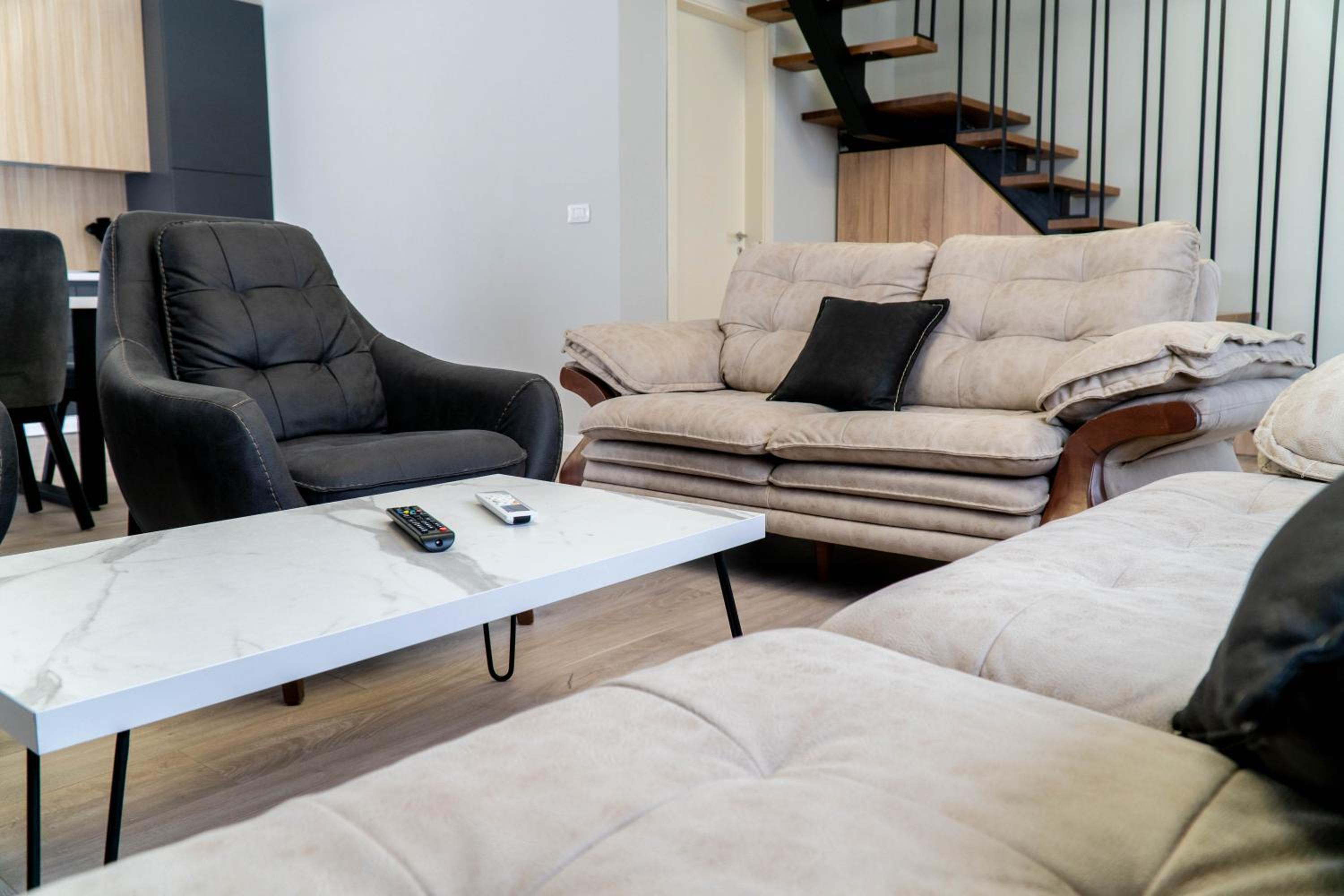 Signature apartment 9