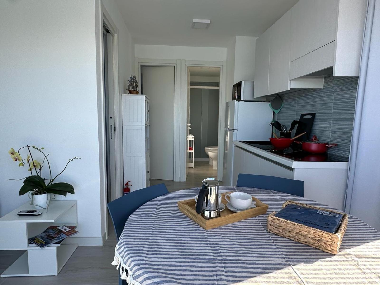 Grado Floating Resort