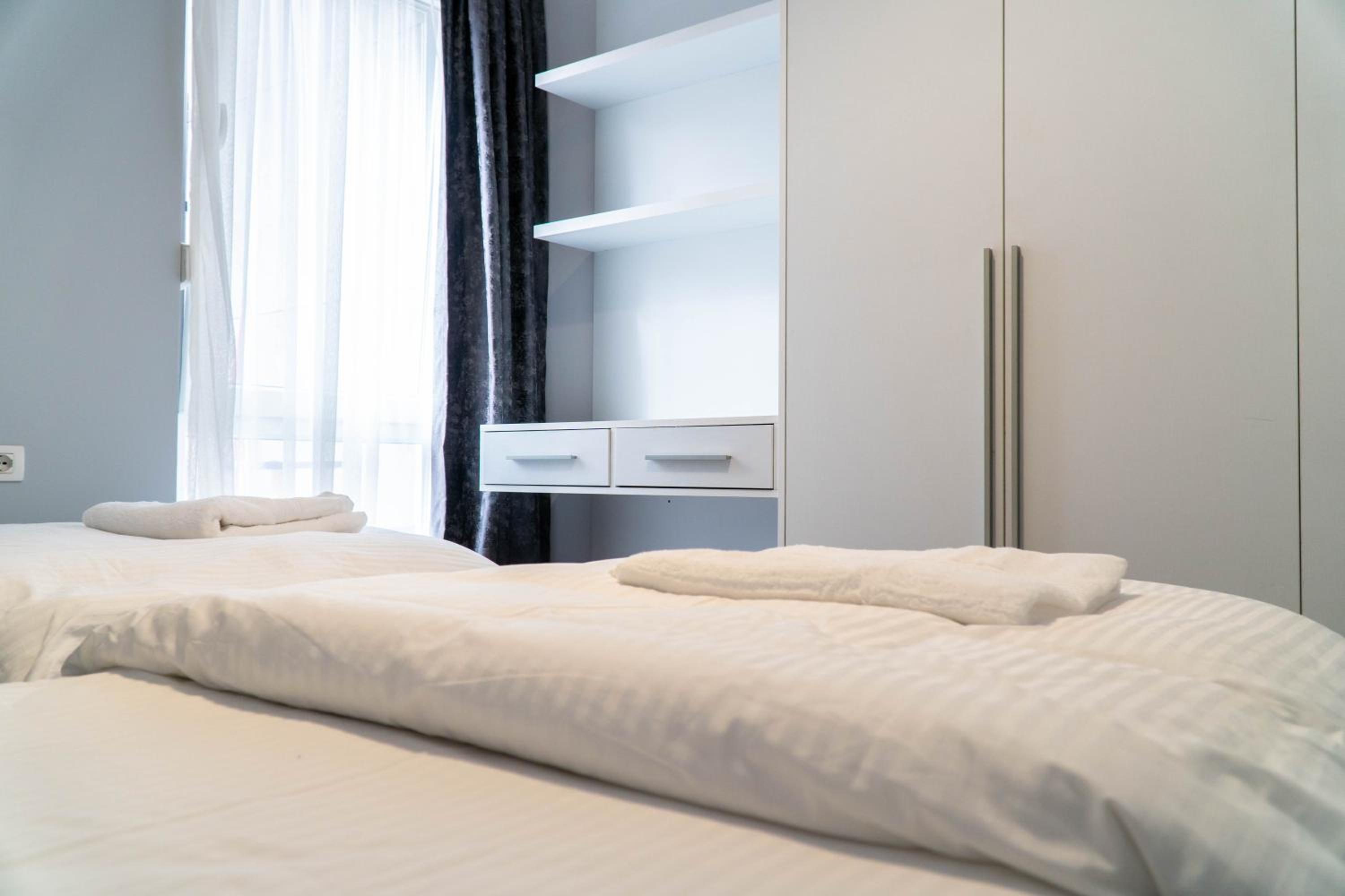 Signature apartment 5