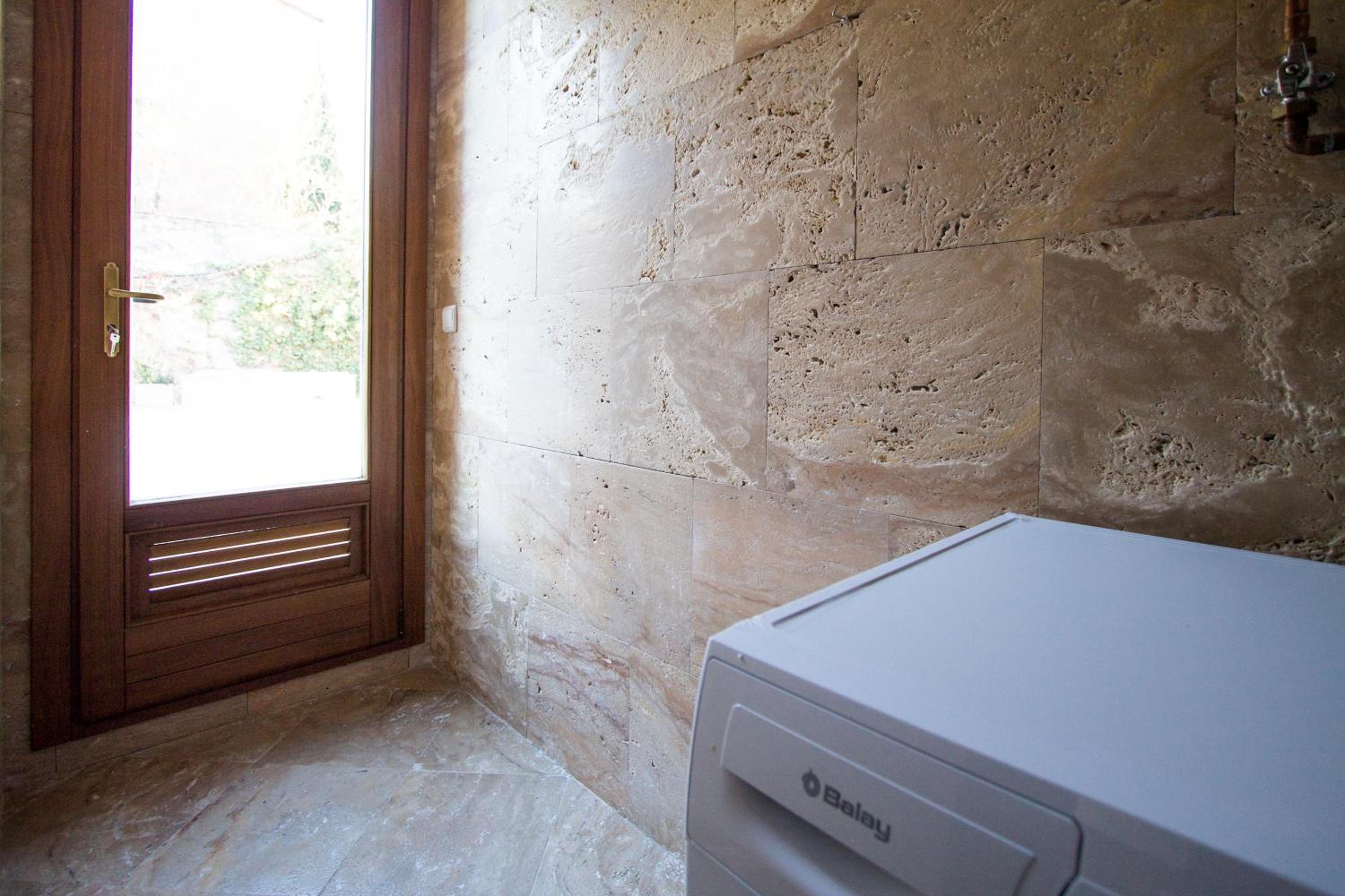 Apartamentos Villablino Arturo Soria